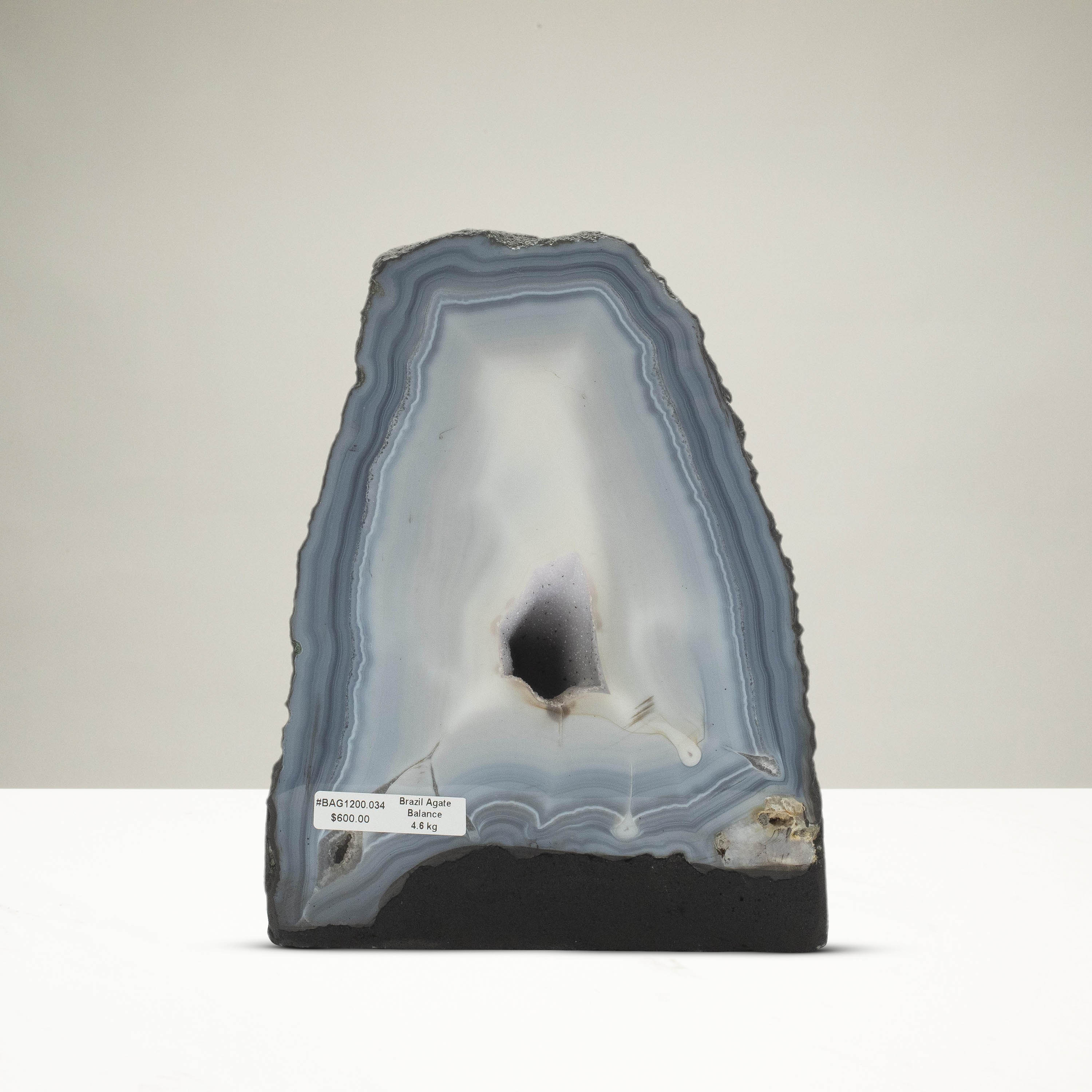 Kalifano Agate Agate Geode - 8.5 in. / 10 lbs BAG1200.034