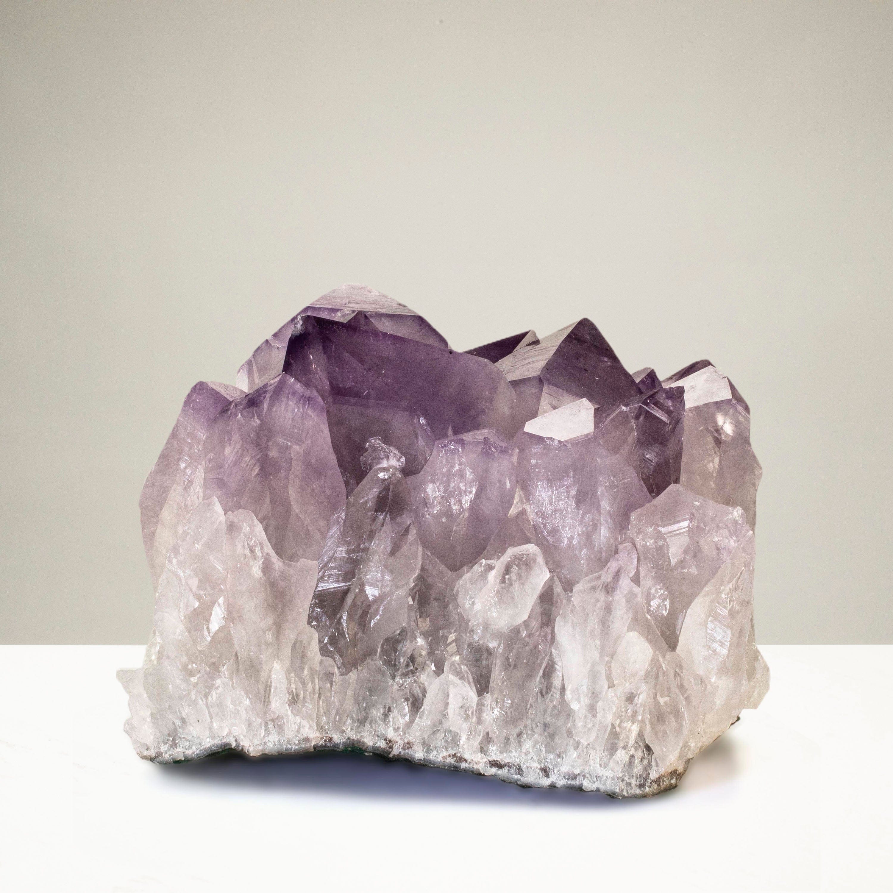 Kalifano Amethyst Amethyst Geode - 6 in. / 14 lbs BAG3000.003