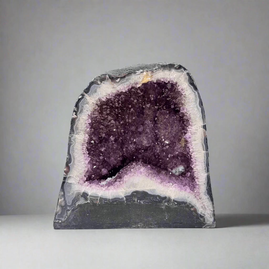 Kalifano Amethyst Amethyst Geode Cathedral from Brazil - 12" / 43 lbs BAG4200.004