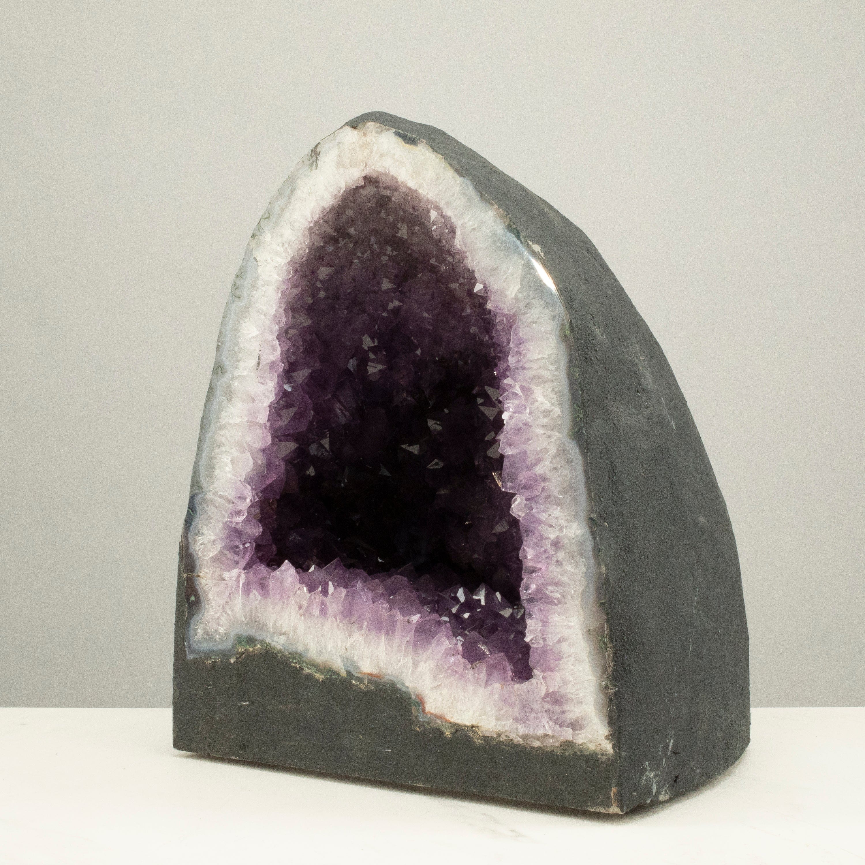 Kalifano Amethyst Amethyst Geode Cathedral from Brazil - 12" / 56 lbs BAG4400.009