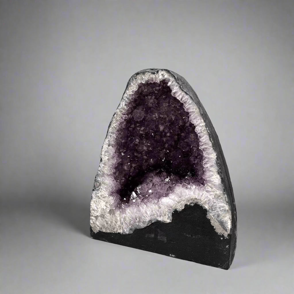Kalifano Amethyst Amethyst Geode Cathedral from Brazil - 13" / 43 lbs BAG4800.014