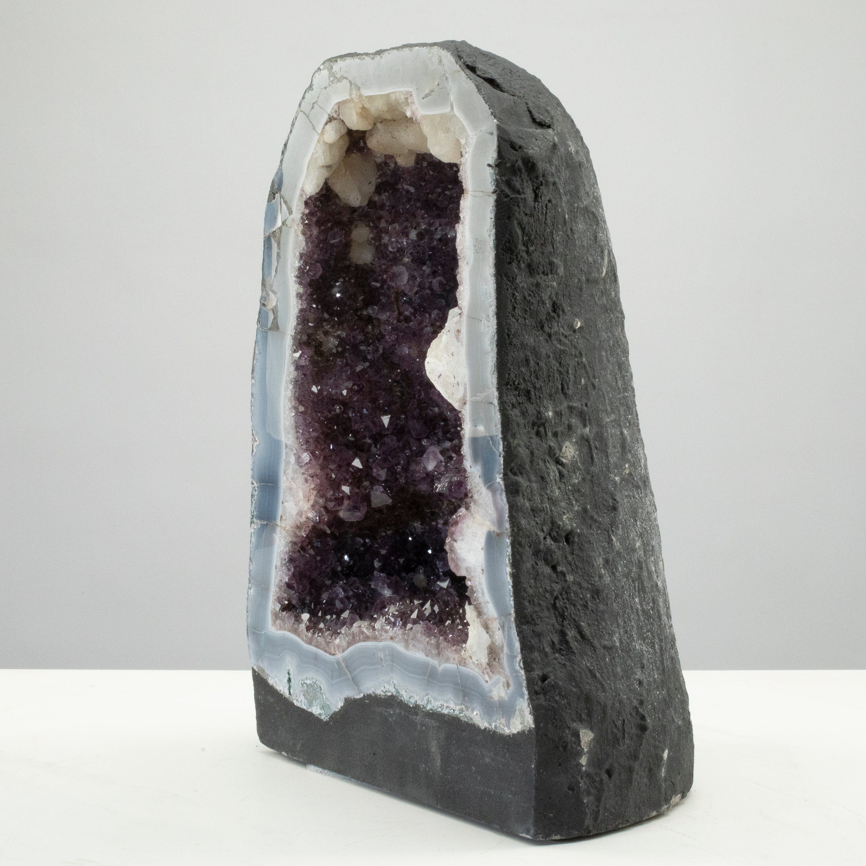 Kalifano Amethyst Amethyst Geode Cathedral from Brazil - 14" / 31.7lbs BAG5000.004