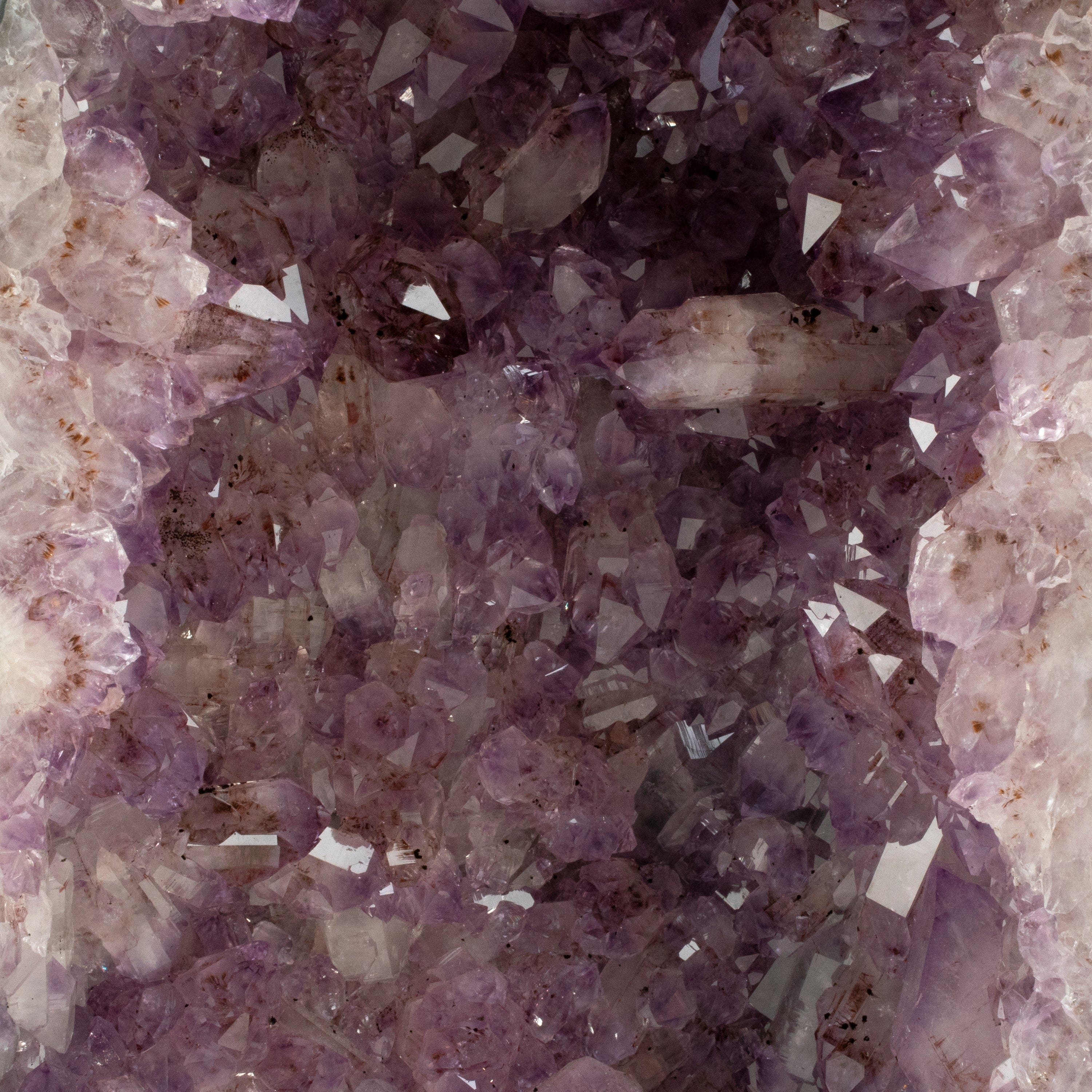 Kalifano Amethyst Amethyst Geode Cathedral from Brazil - 15" / 25 lbs BAG2600.008