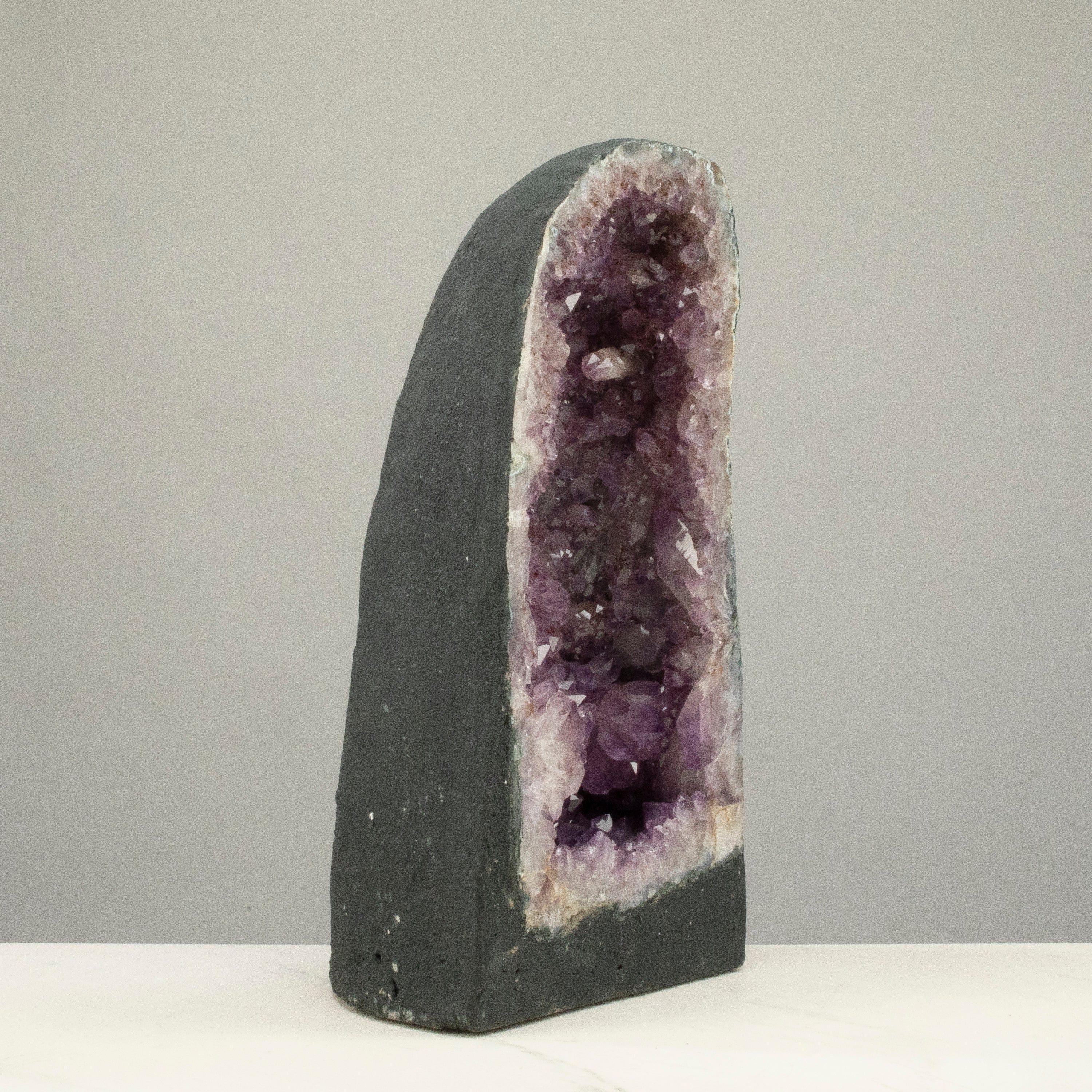 Kalifano Amethyst Amethyst Geode Cathedral from Brazil - 15" / 25 lbs BAG2600.008