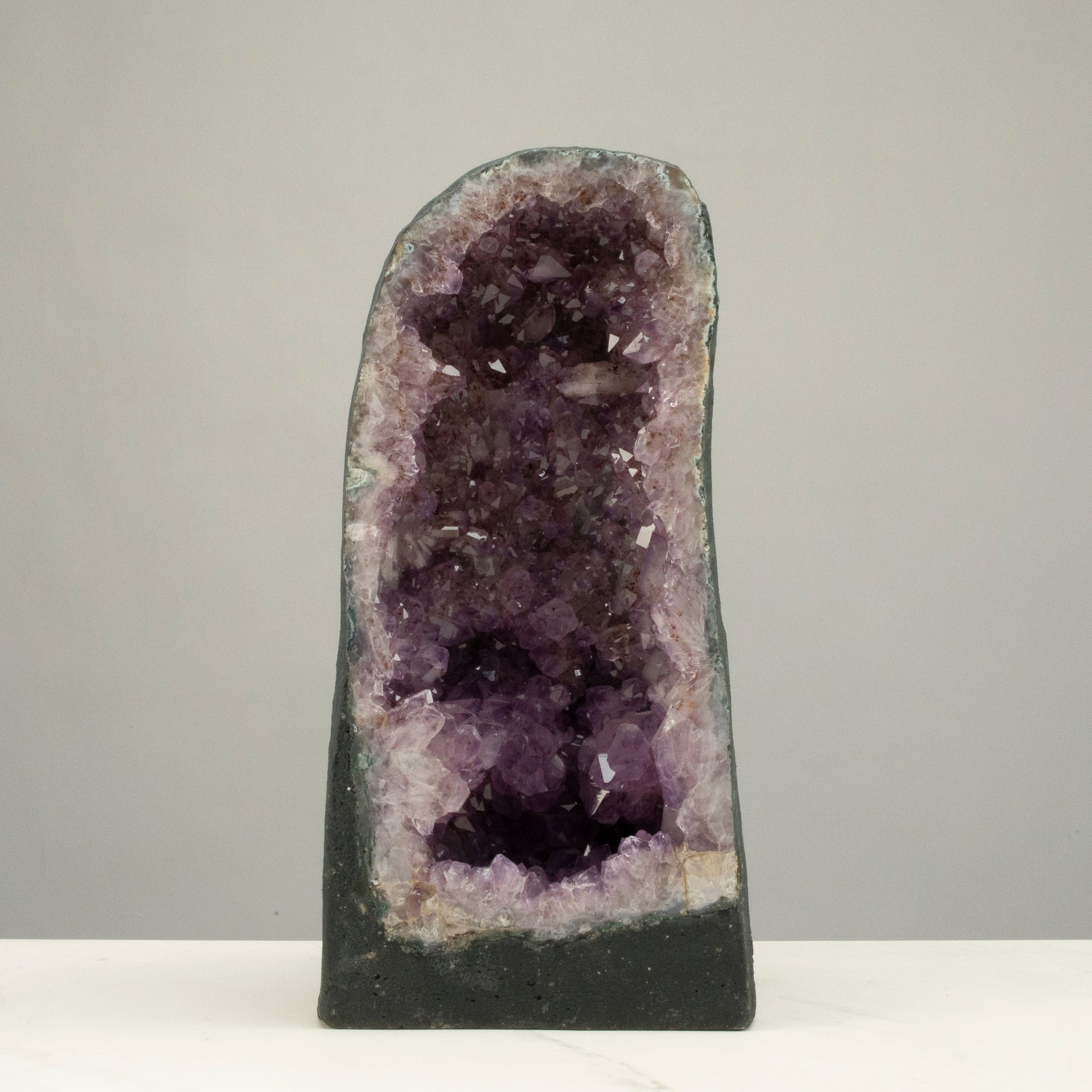 Kalifano Amethyst Amethyst Geode Cathedral from Brazil - 15" / 25 lbs BAG2600.008