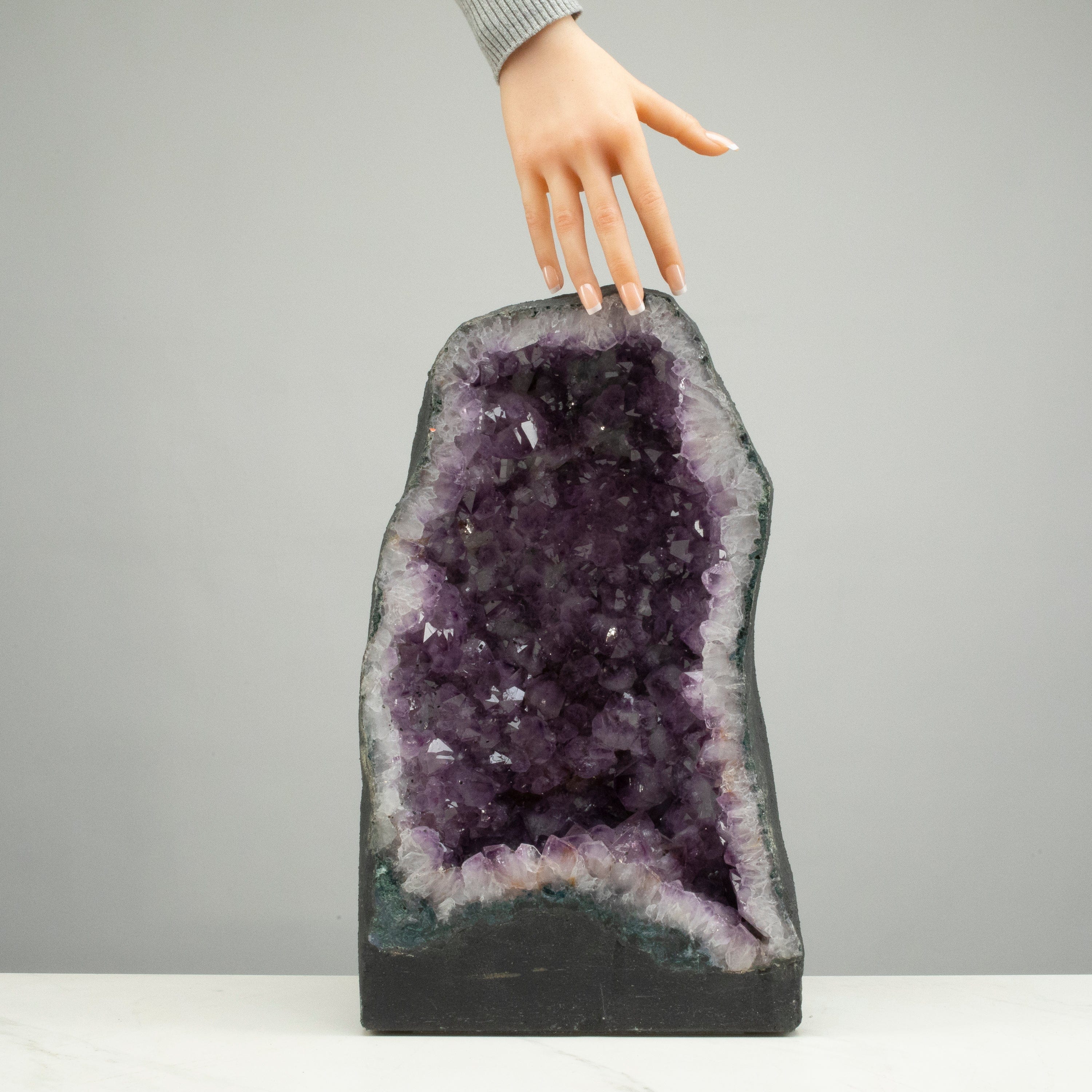 Kalifano Amethyst Amethyst Geode Cathedral from Brazil - 16" / 42 lbs BAG5200.003