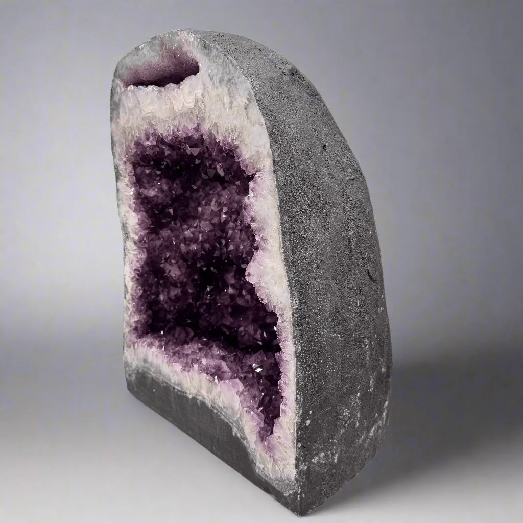 Kalifano Amethyst Amethyst Geode Cathedral from Brazil - 17" / 84 lbs BAG8800.003