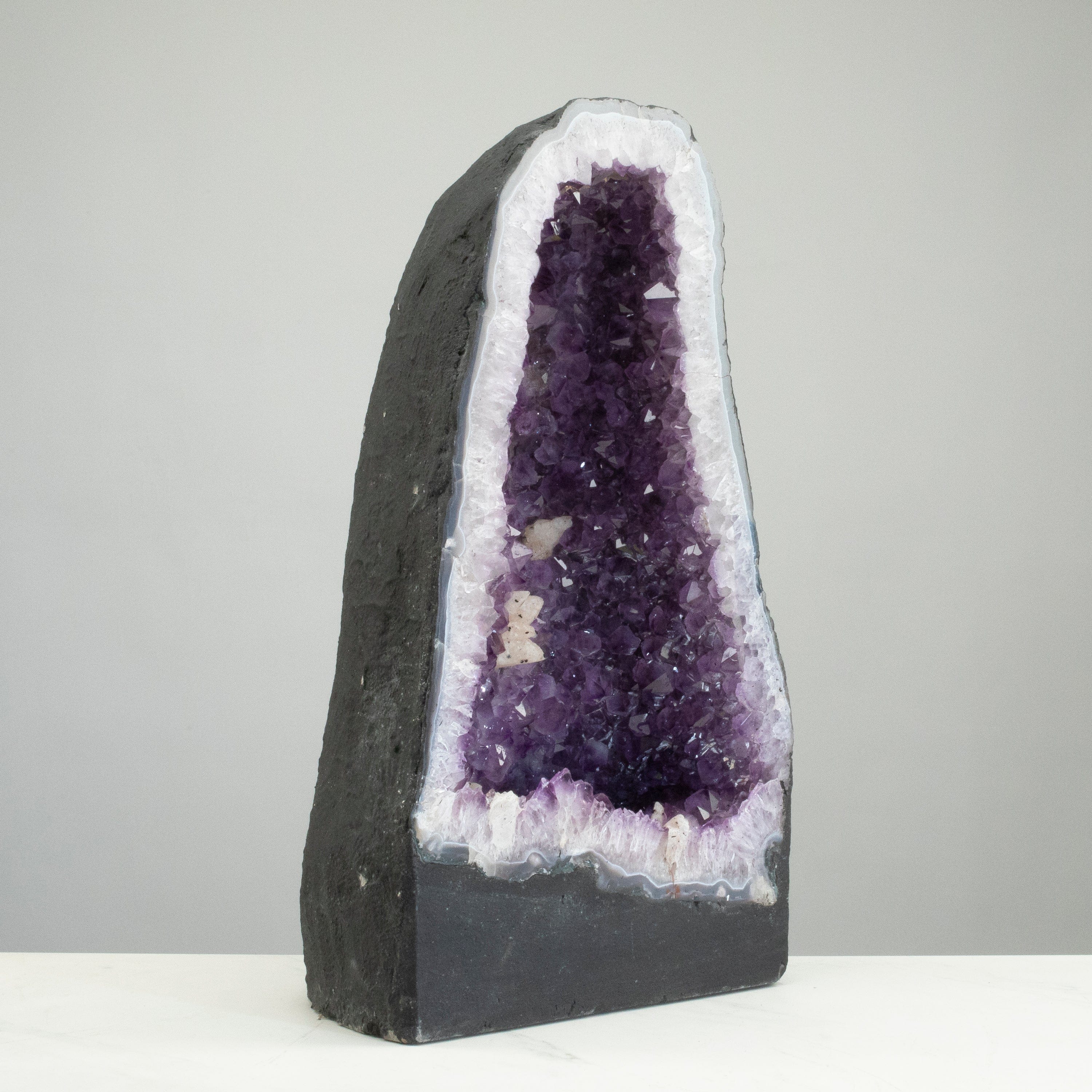 Kalifano Amethyst Amethyst Geode Cathedral from Brazil - 19" / 50.2lbs BAG5600.003