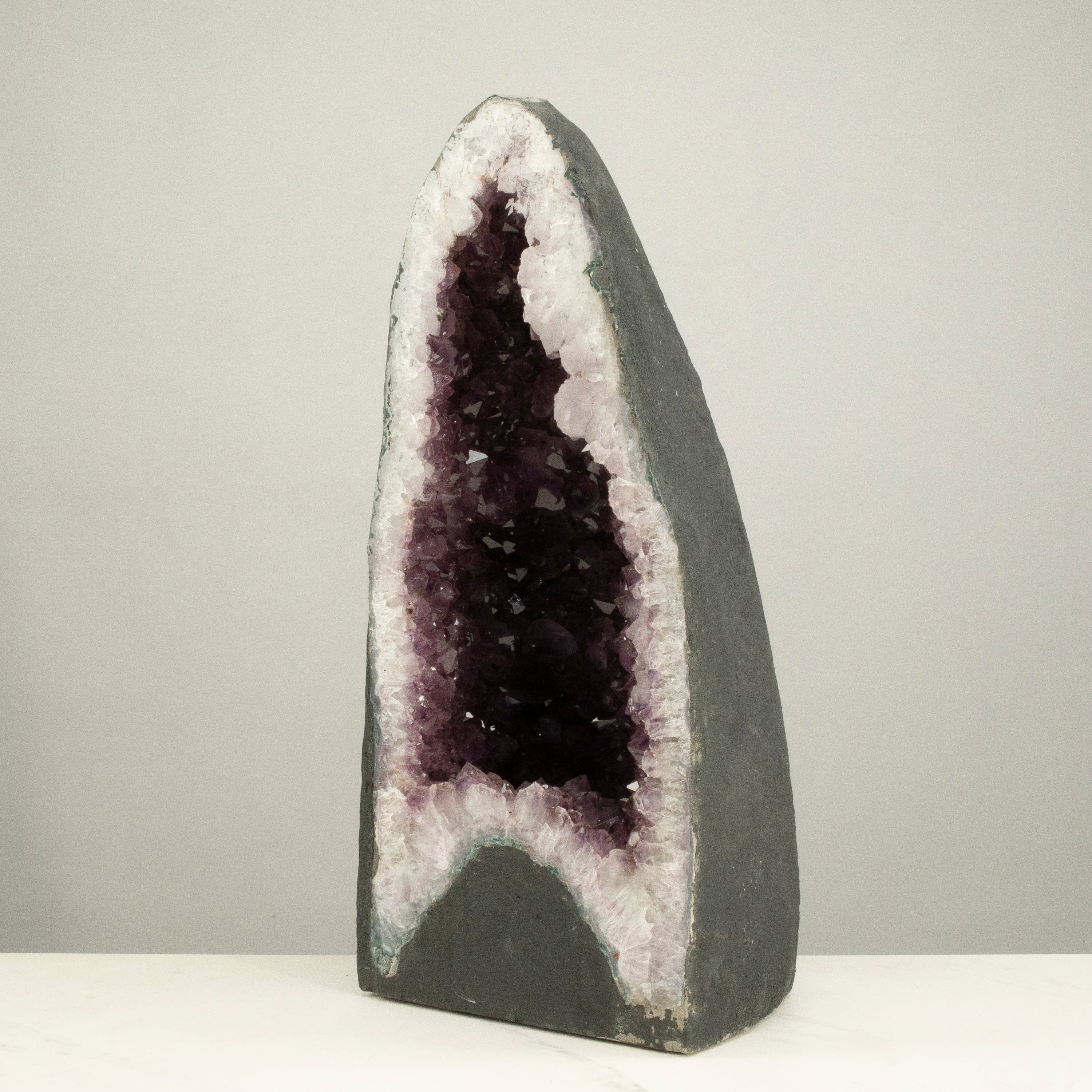 Kalifano Amethyst Amethyst Geode Cathedral from Brazil - 19" / 51 lbs BAG5000.007