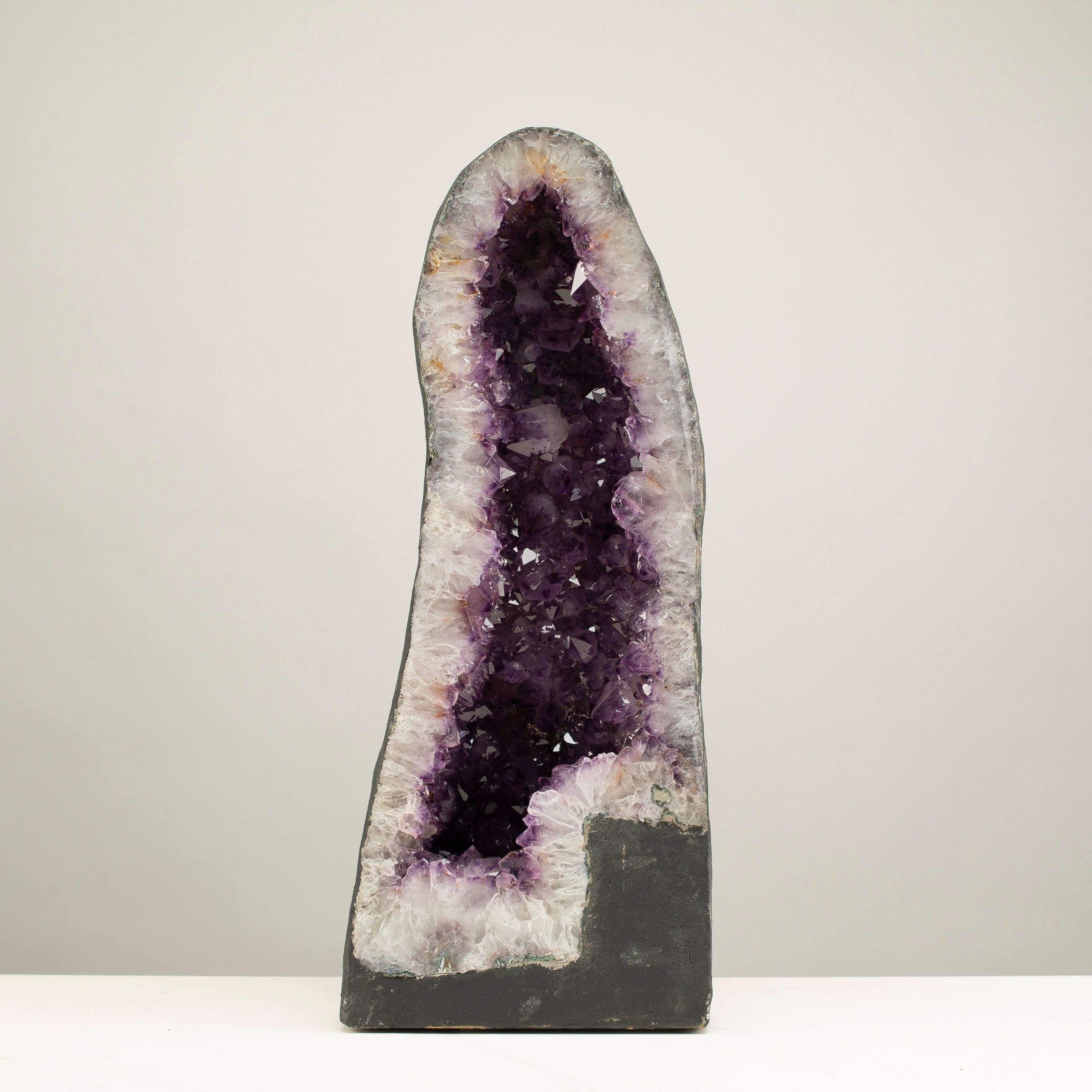 Kalifano Amethyst Amethyst Geode Cathedral from Brazil - 20" / 41 lbs BAG4400.011