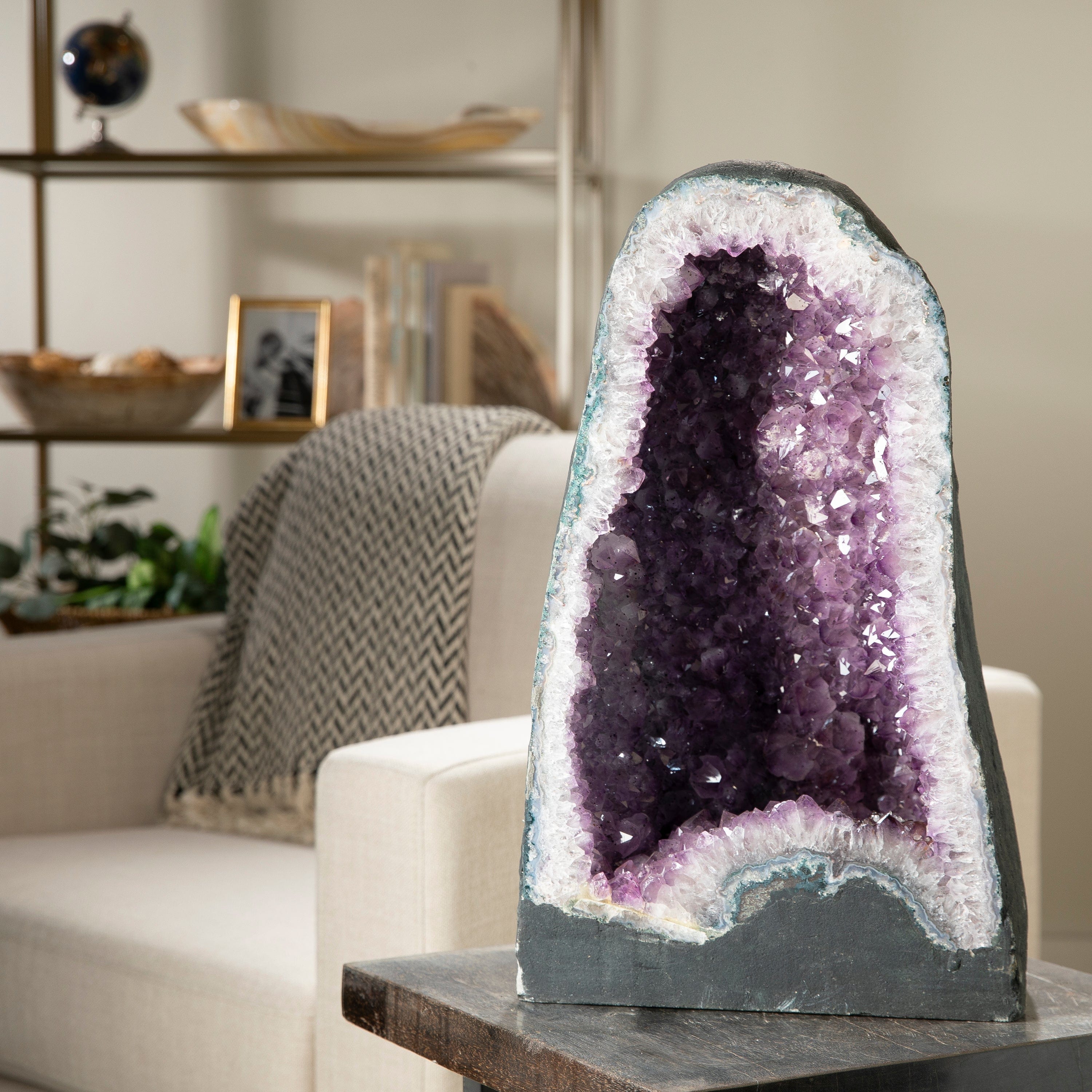Kalifano Amethyst Amethyst Geode Cathedral from Brazil - 20" / 81 lbs BAG7800.007
