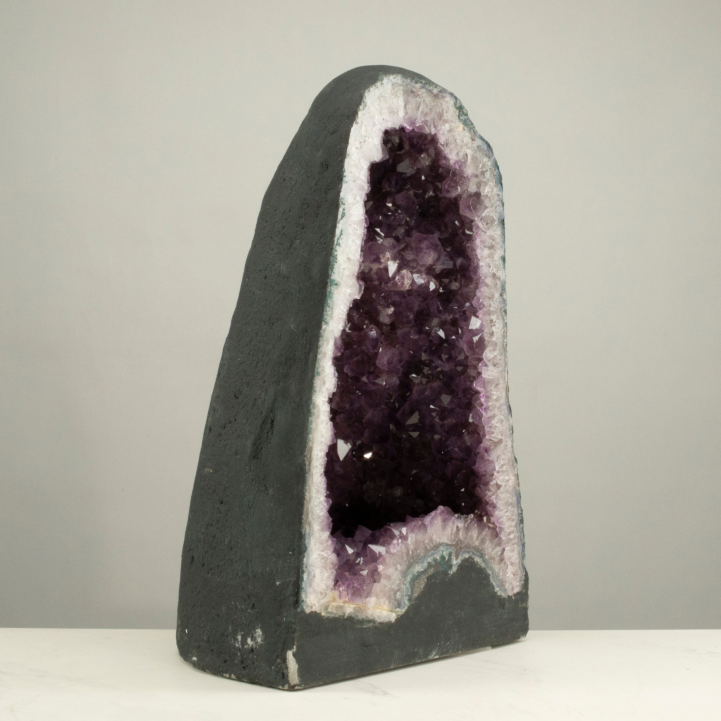 Kalifano Amethyst Amethyst Geode Cathedral from Brazil - 20" / 81 lbs BAG7800.007