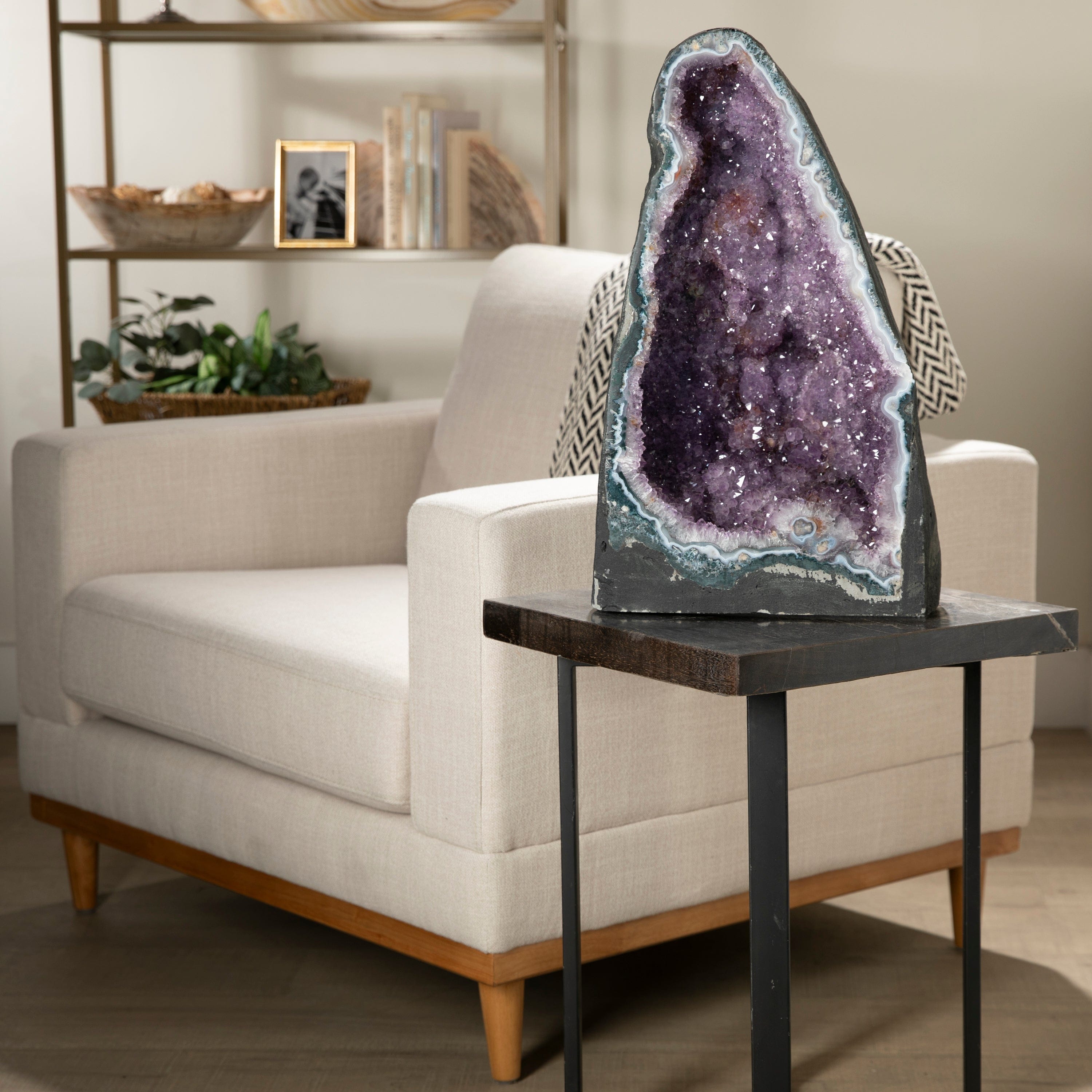 Kalifano Amethyst Amethyst Geode Cathedral from Brazil - 21" / 75 lbs BAG78000.008