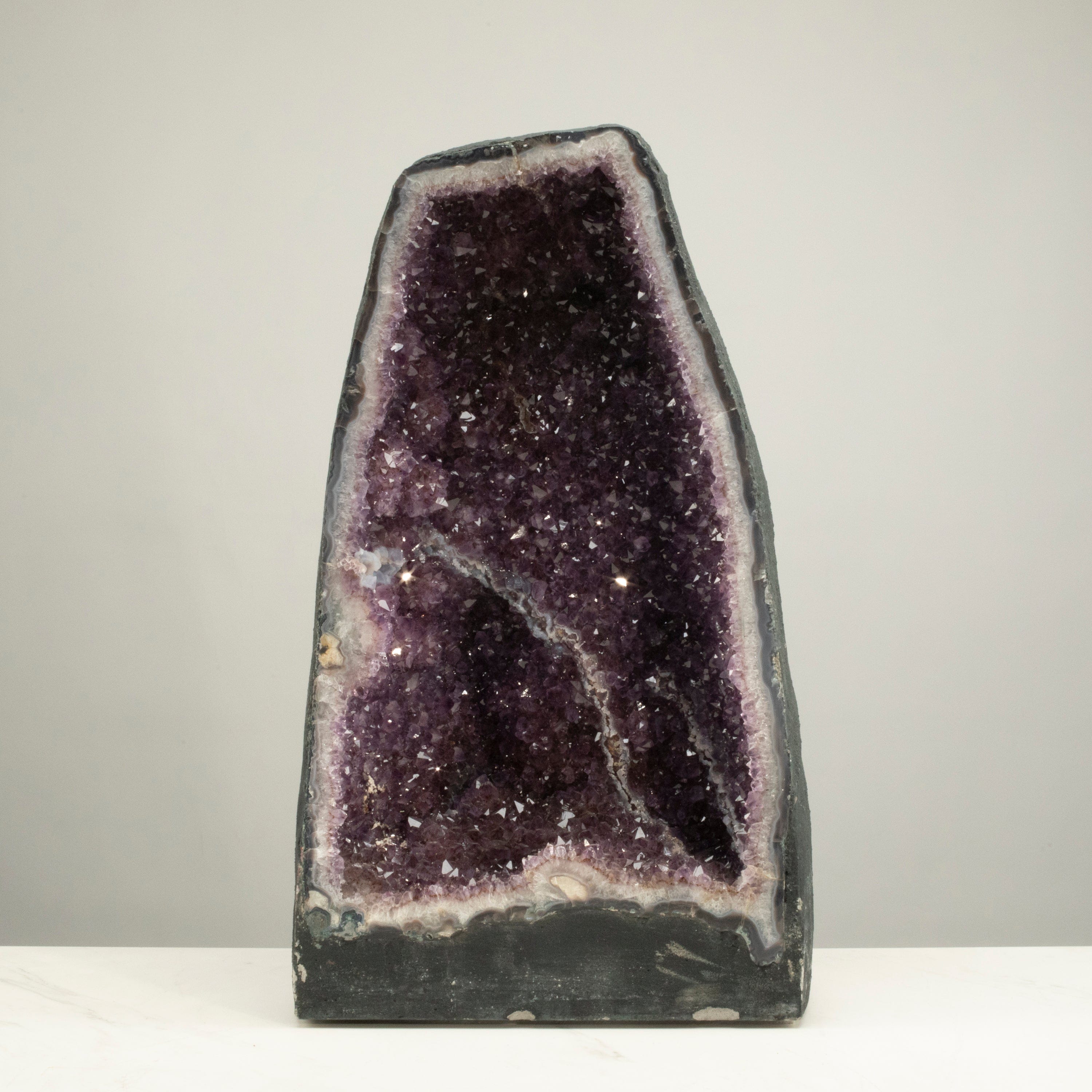 Kalifano Amethyst Amethyst Geode Cathedral from Brazil - 22" / 90 lbs BAG9000.008