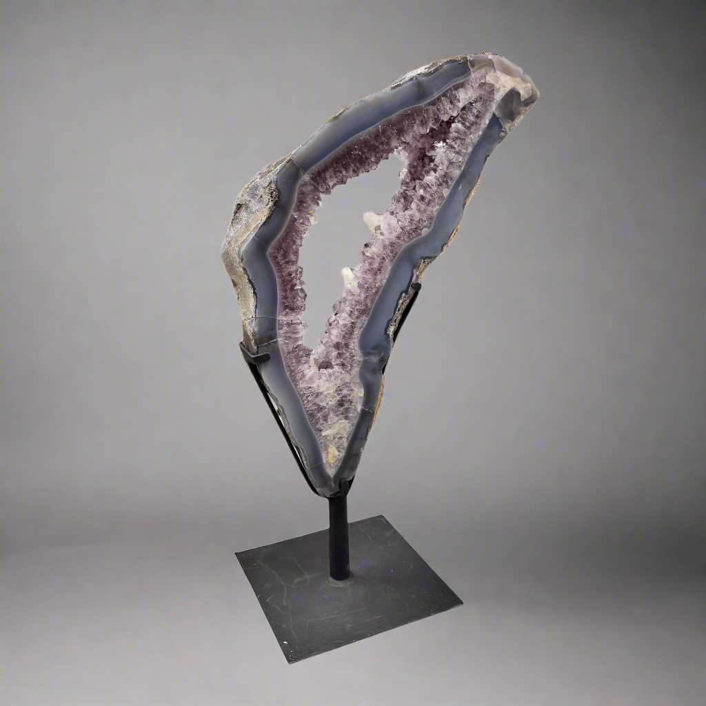 Kalifano Amethyst Amethyst Geode Slice Ring from Brazil on Custom Stand- 22" / 15 lbs BAGR2800.001