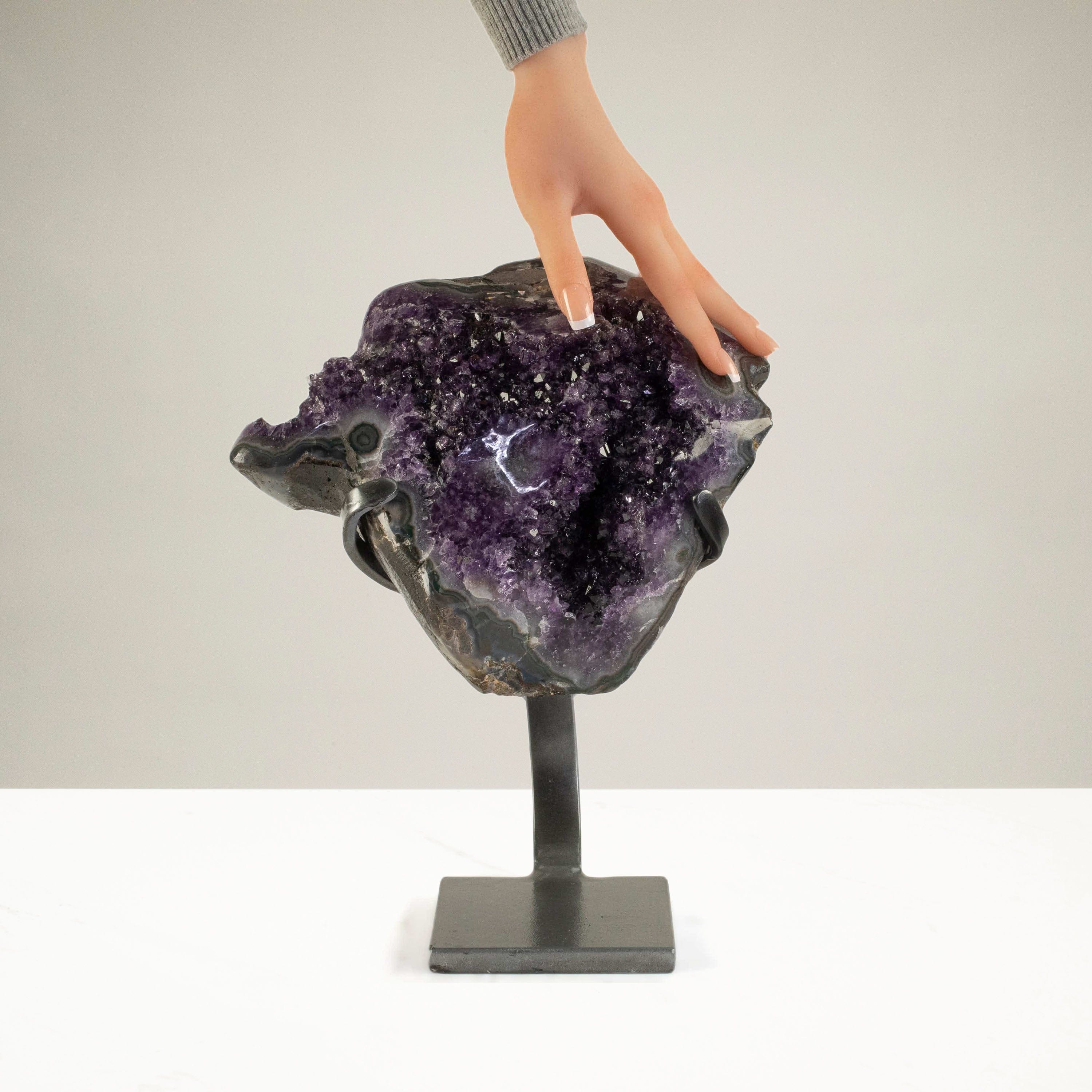 Kalifano Amethyst Uruguayan Amethyst Geode on Custom Stand - 15.4 lbs / 13 in. UAG7000.001