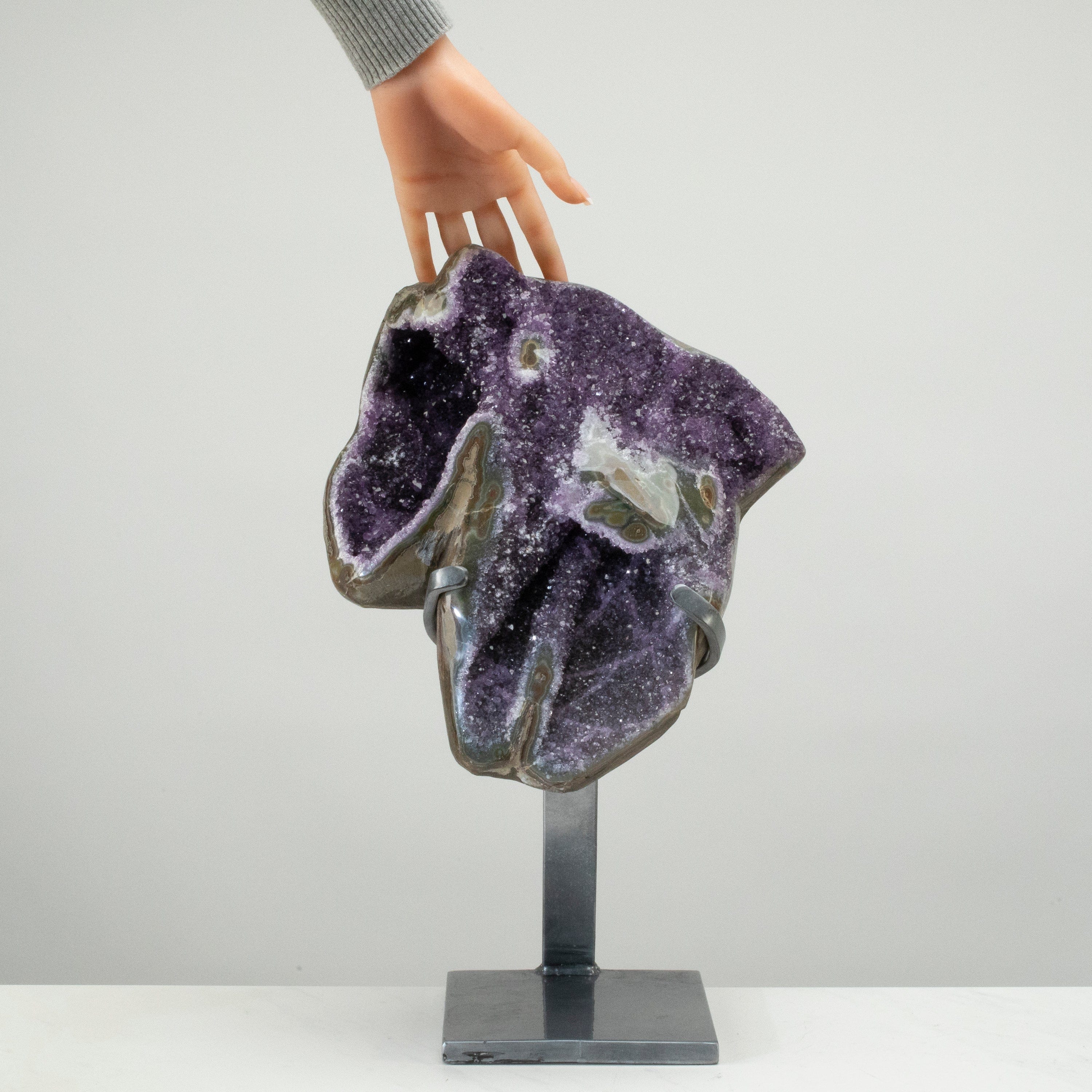 Kalifano Amethyst Uruguayan Amethyst Geode on Custom Stand - 18" / 27 lbs UAG7200.008