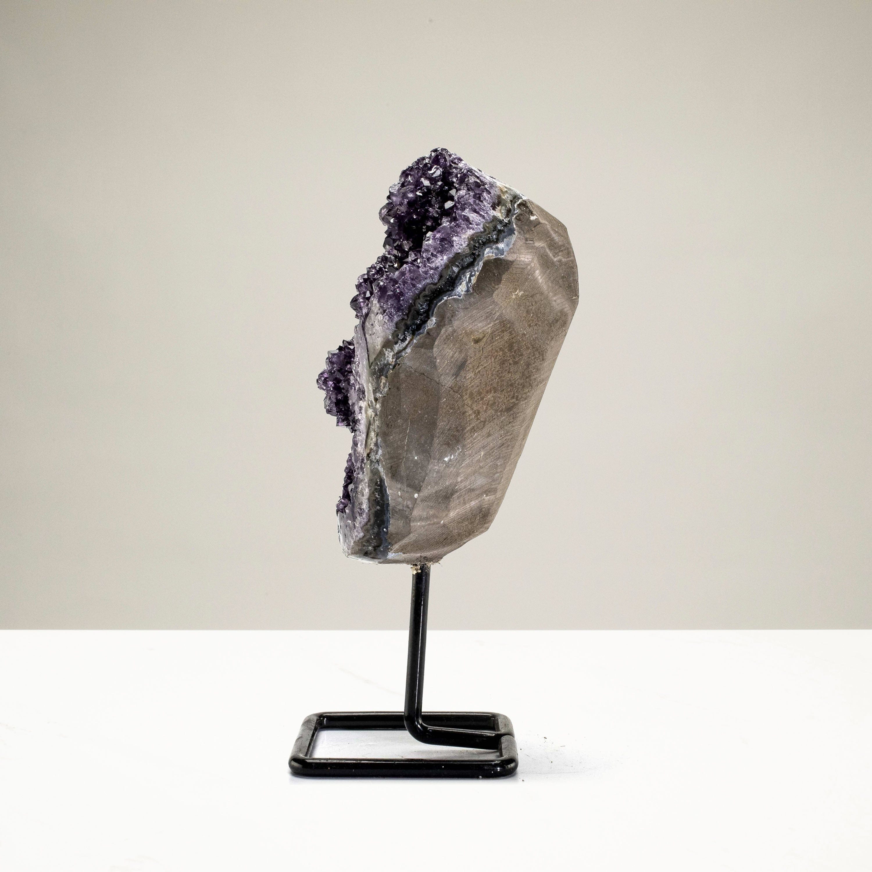 Kalifano Amethyst Uruguayan Amethyst Geode on Custom Stand - 6.6 lbs / 11 in UAG2200.005