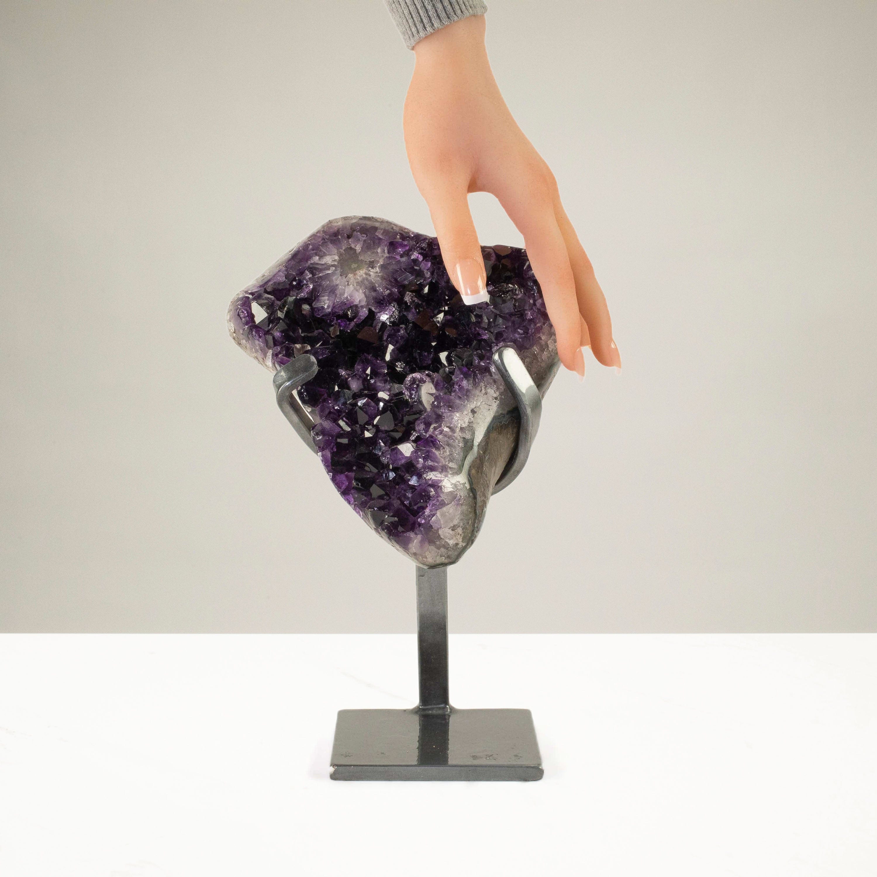 Kalifano Amethyst Uruguayan Amethyst Geode on Custom Stand - 6.9 lbs / 10.5 in. UAG3200.011