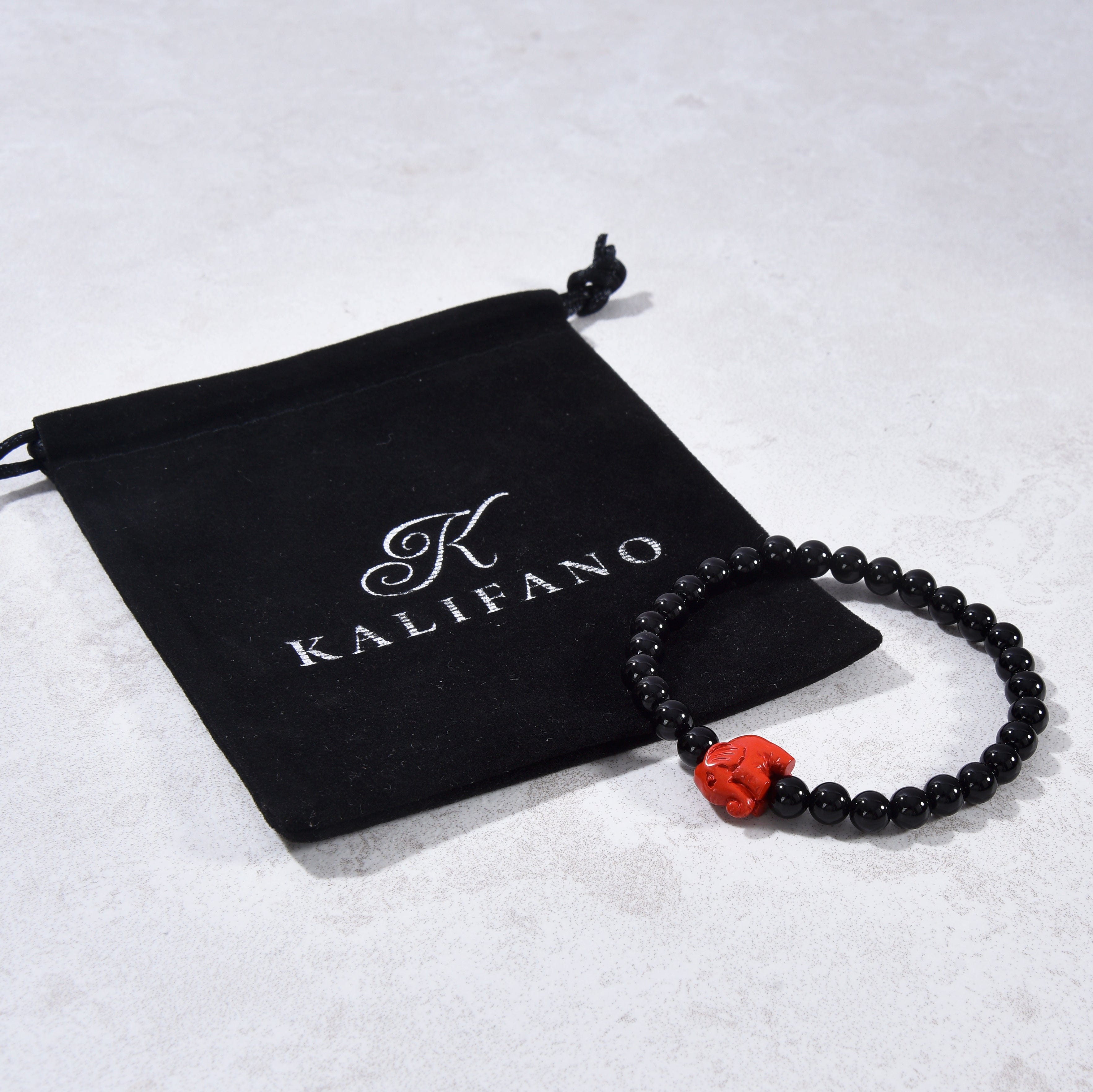 Kalifano Gemstone Bracelets Black Agate 6mm Elastic Gemstone Bracelet with Cinnabar Elephant