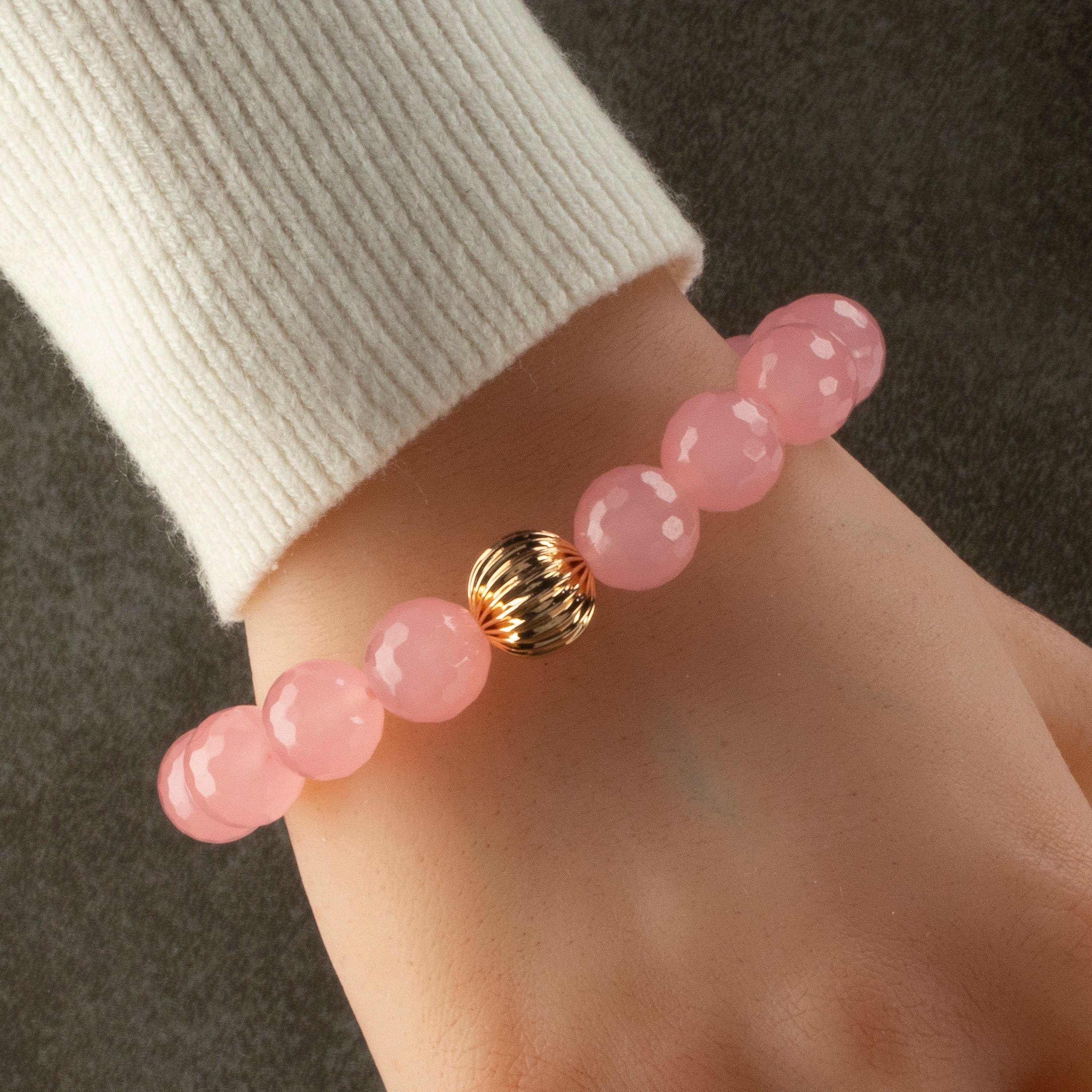 Kalifano Gemstone Bracelets Faceted Rose Quartz 12mm Gemstone Bead Elastic Bracelet with Gold Accent Bead GOLD-BGP-083