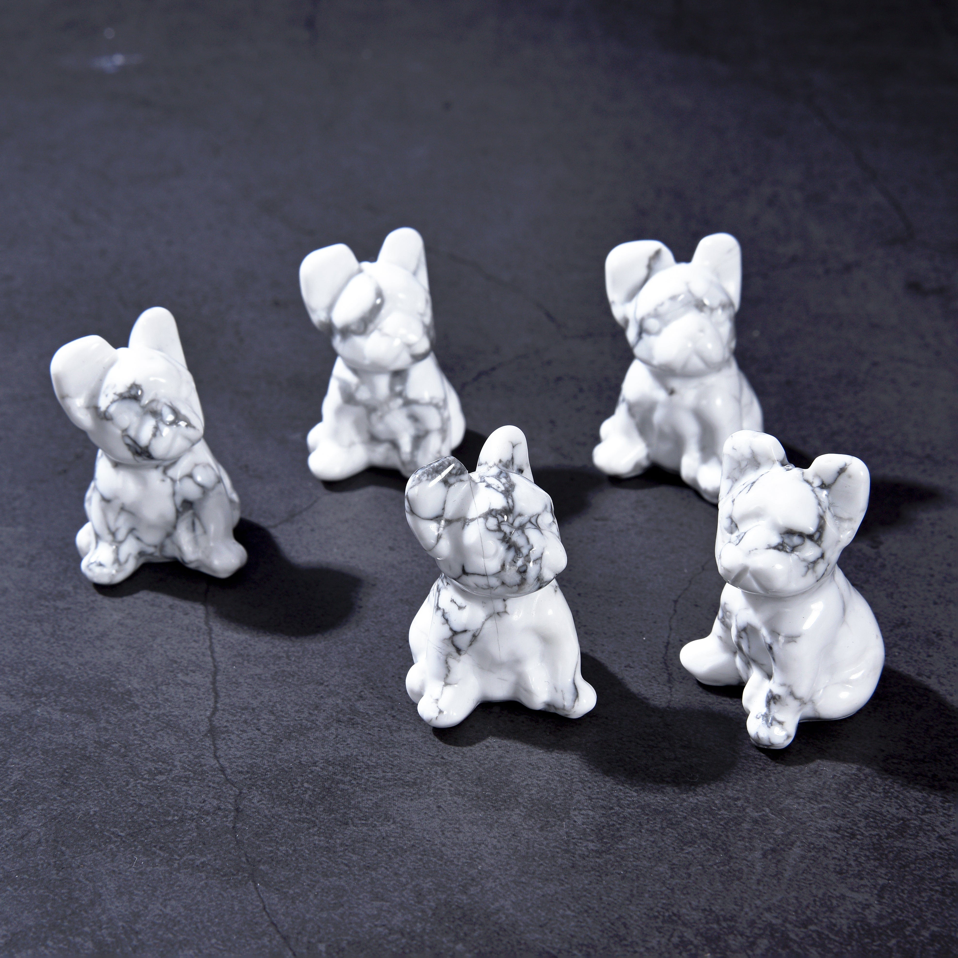 KALIFANO Gemstone Carvings 1.5" Howlite Bulldog Natural Gemstone Carving CV11-BD-HT