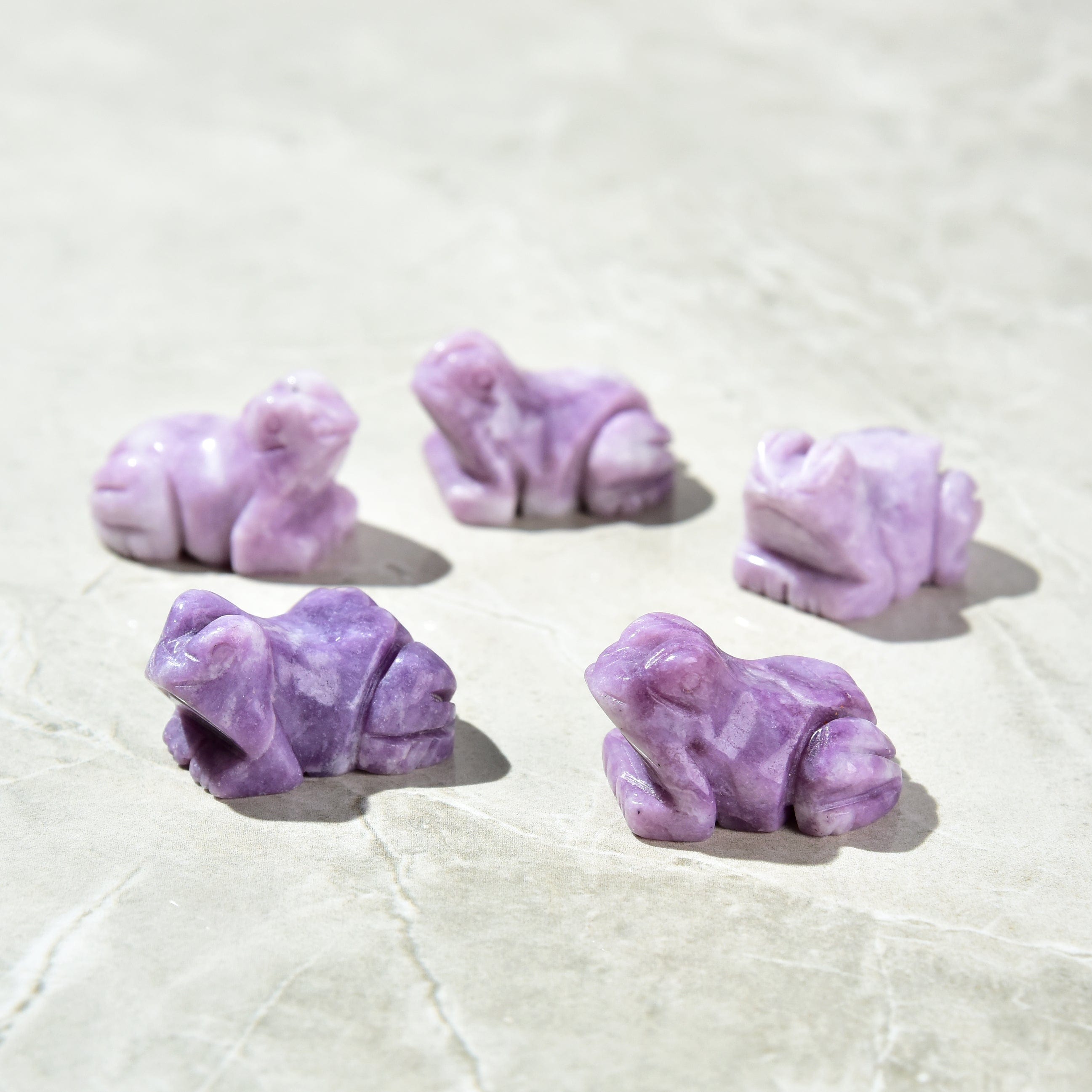 KALIFANO Gemstone Carvings 1.5" Lepidolite Frog Natural Gemstone Carving CV9-F-LD