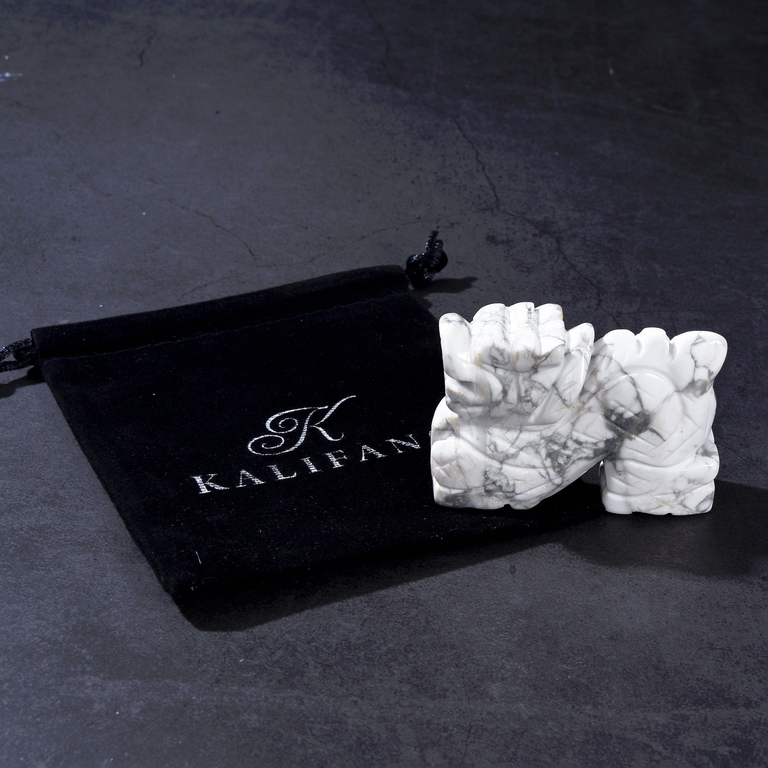 KALIFANO Gemstone Carvings 2.5" Howlite Dragon Natural Gemstone Carving CV30-D-HT