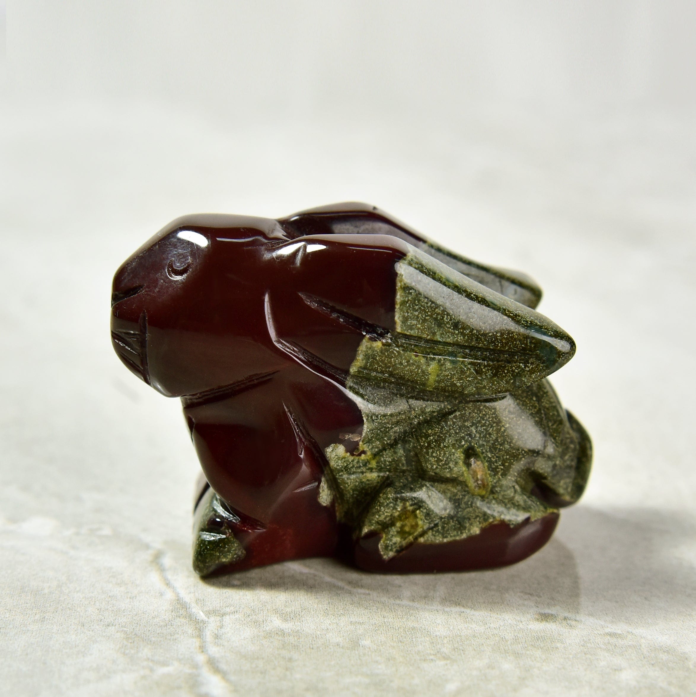 KALIFANO Gemstone Carvings 2" Bloodstone Rabbit Natural Gemstone Carving CV14-R-BS