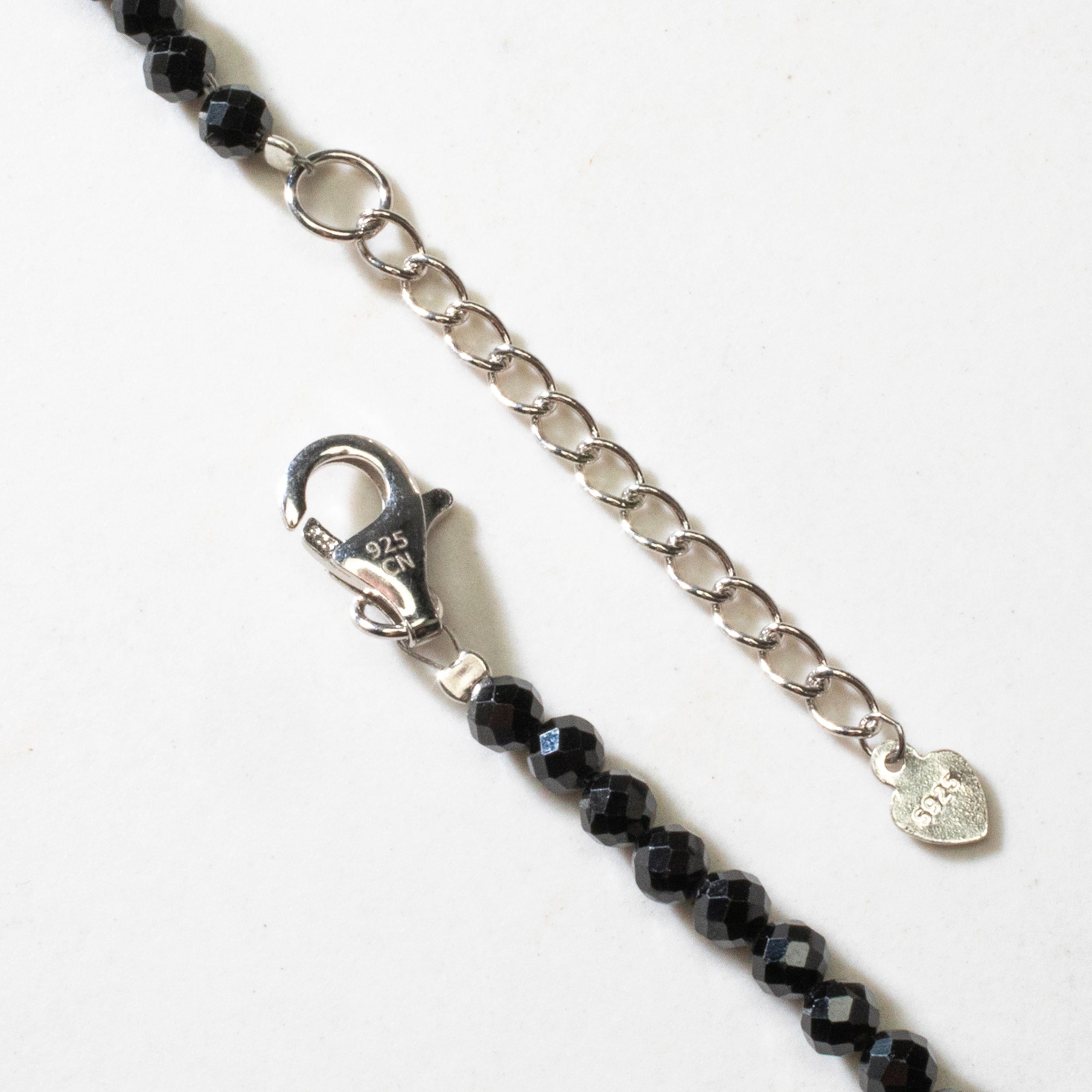 KALIFANO Jewelry 4mm Faceted Black Spinel Bead Necklace with 5 Pearls with 925 Silver Clasp 4MBS