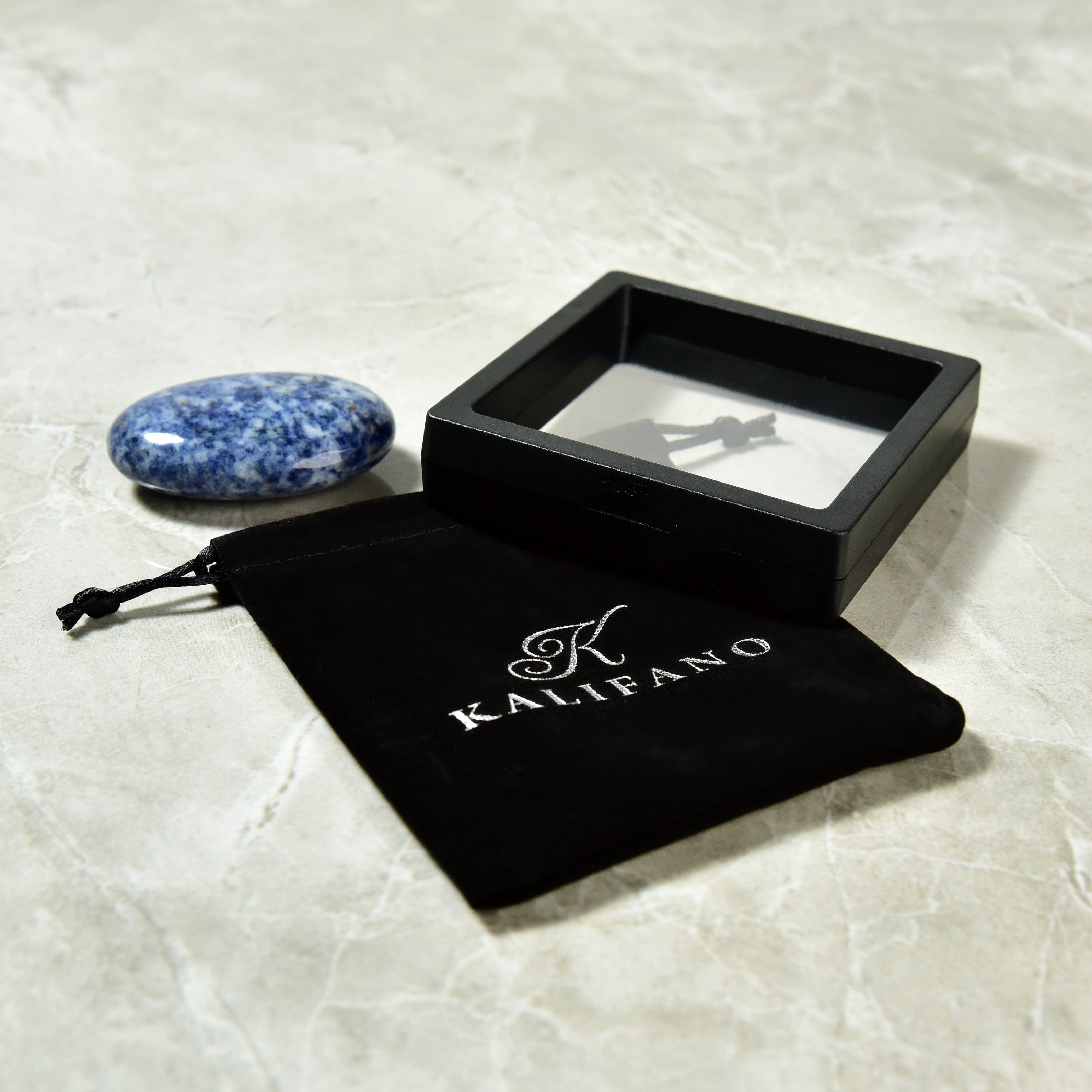 KALIFANO Lapis Sodalite Palm Stone PS60-SD