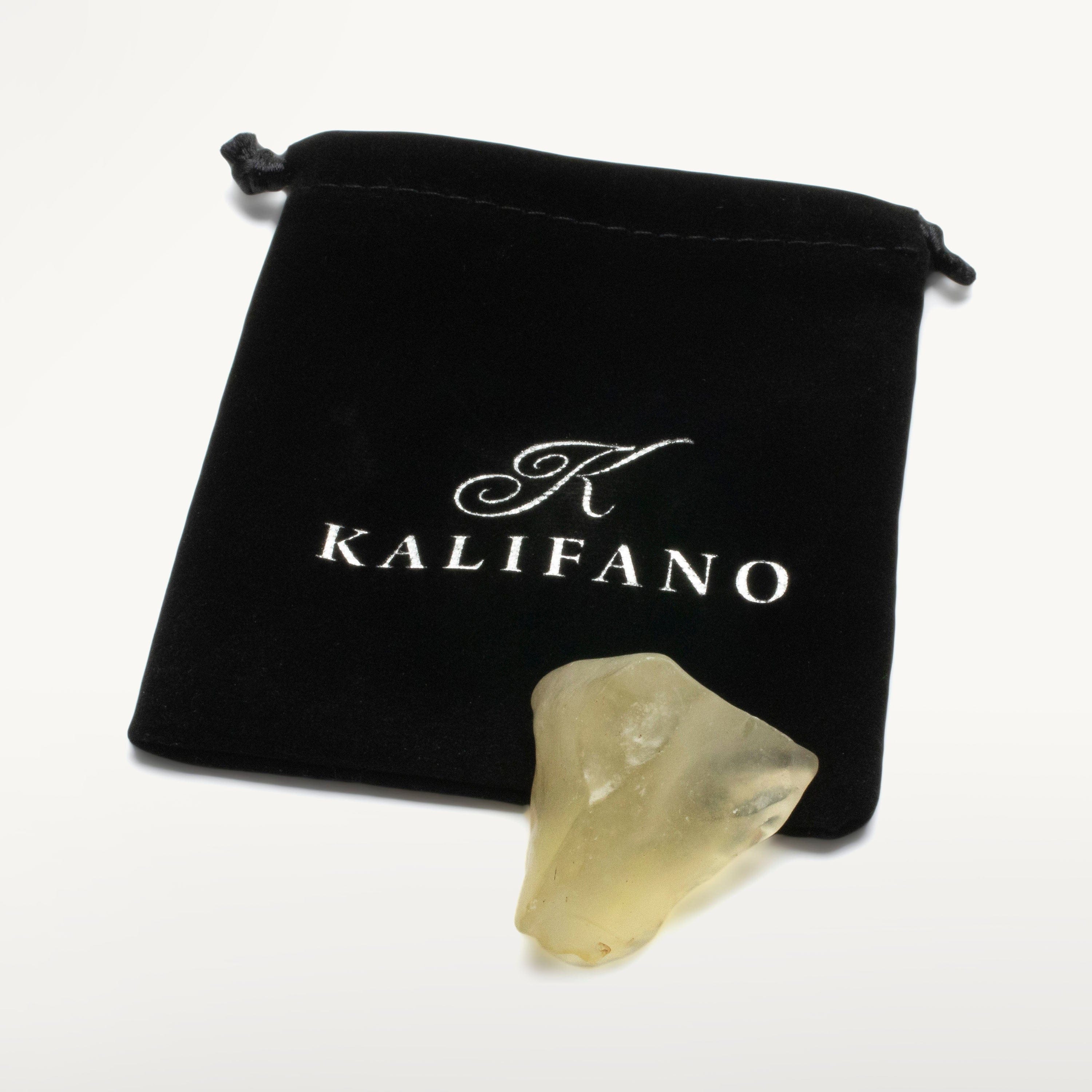 Kalifano Libyan Desert Glass Libyan Desert Glass Tektite - 30 g LG600.027