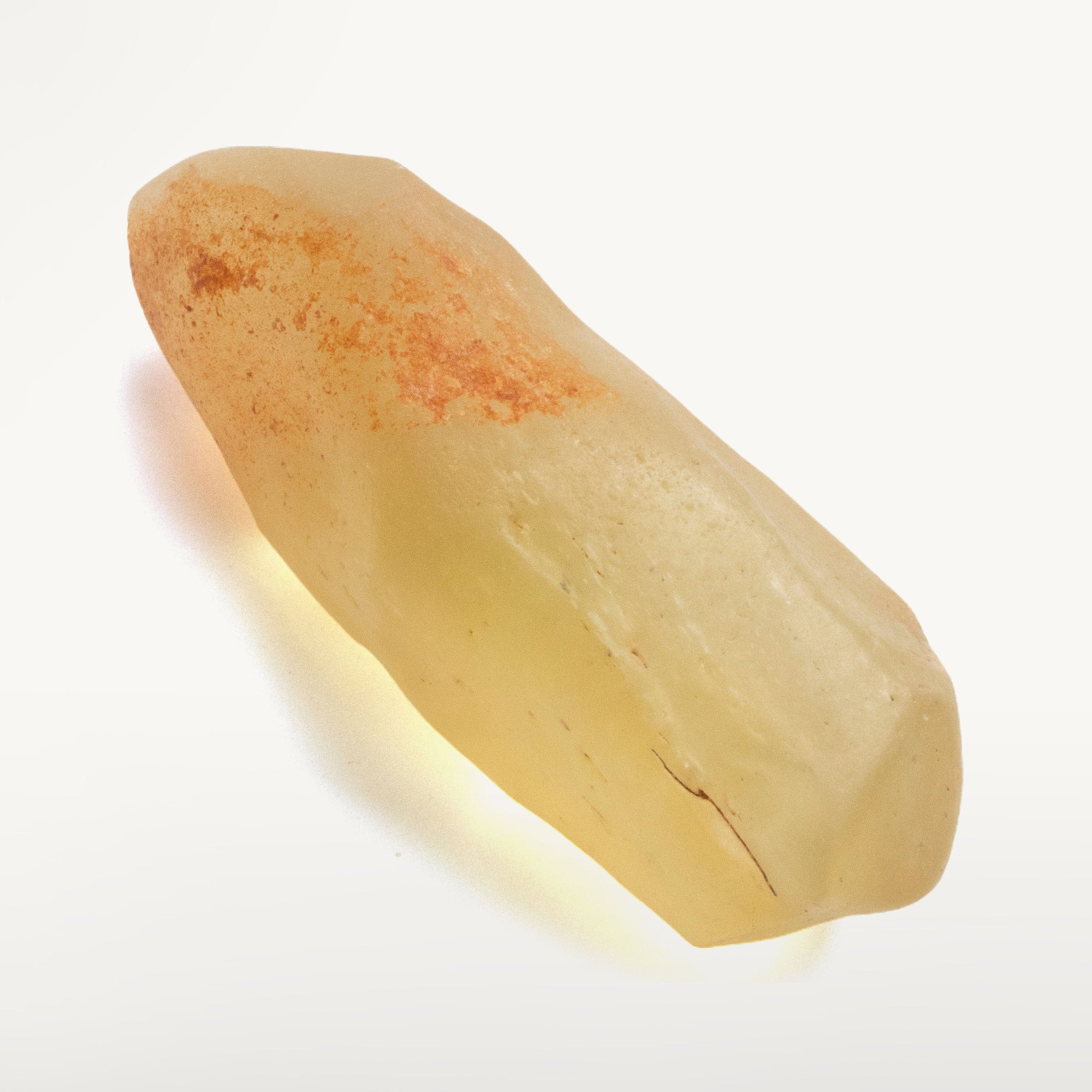Kalifano Libyan Desert Glass Libyan Desert Glass Tektite - 31 g LG650.030