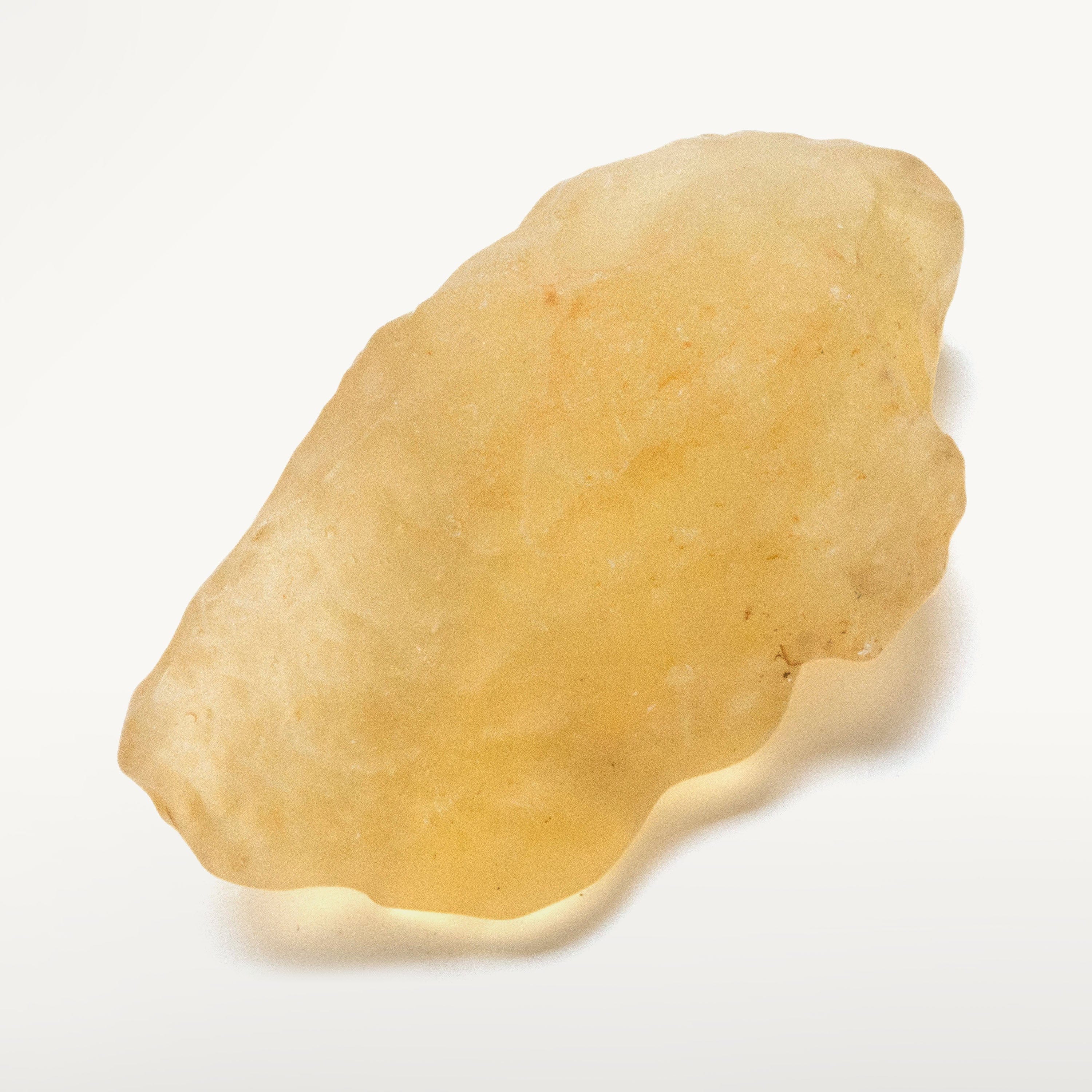Kalifano Libyan Desert Glass Libyan Desert Glass Tektite - 34 g LG700.021