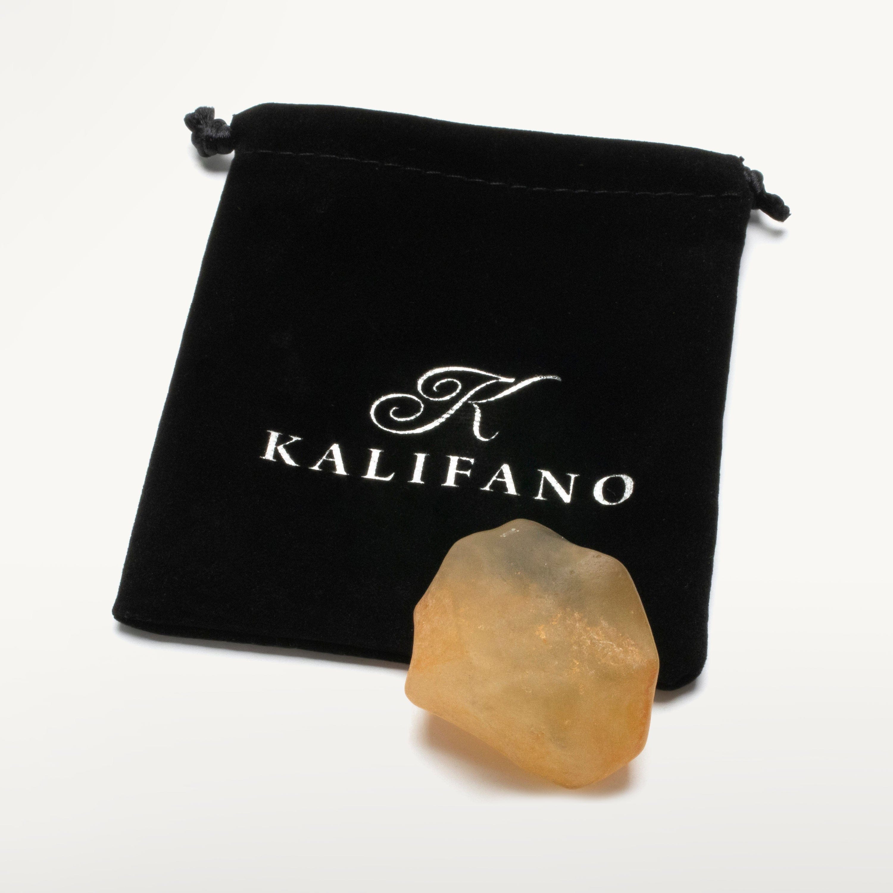 Kalifano Libyan Desert Glass Libyan Desert Glass Tektite - 44 g LG900.001