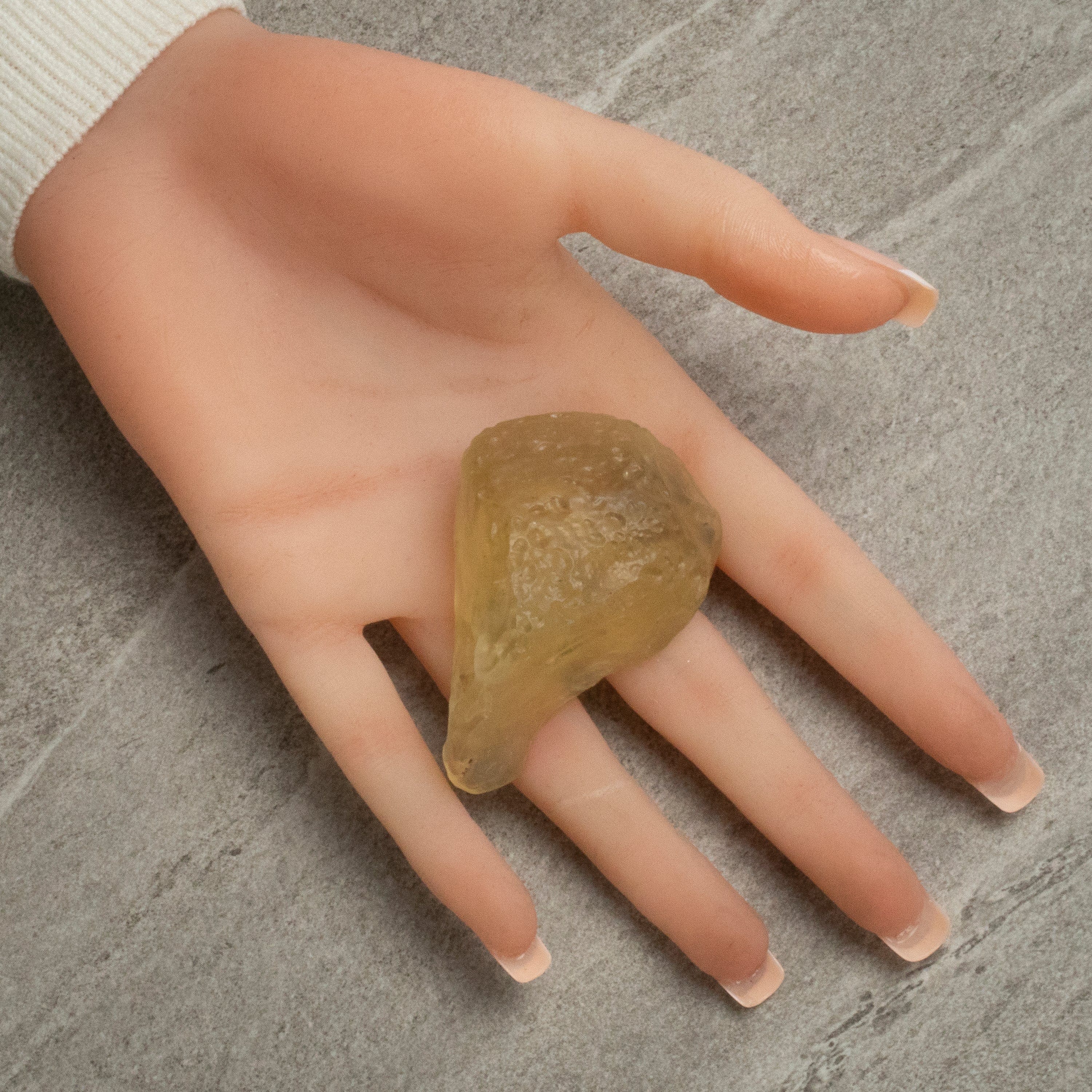 Kalifano Libyan Desert Glass Libyan Desert Glass Tektite - 50 g LG1000.002