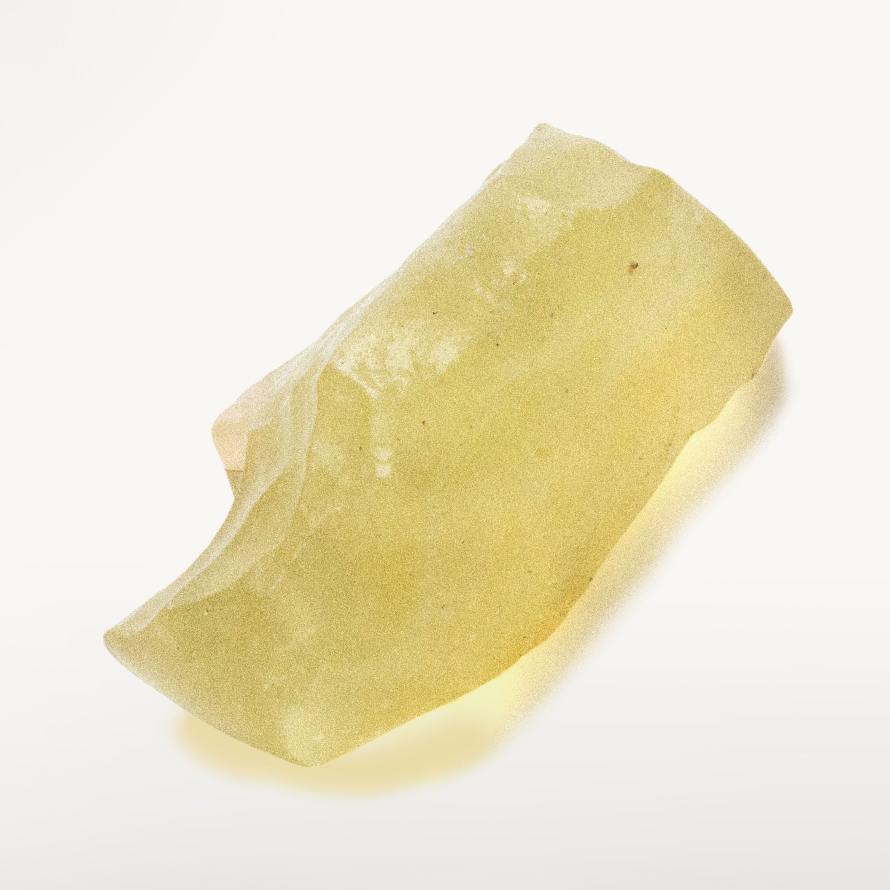 Kalifano Libyan Desert Glass Libyan Desert Glass Tektite - 50 g LG1000.003