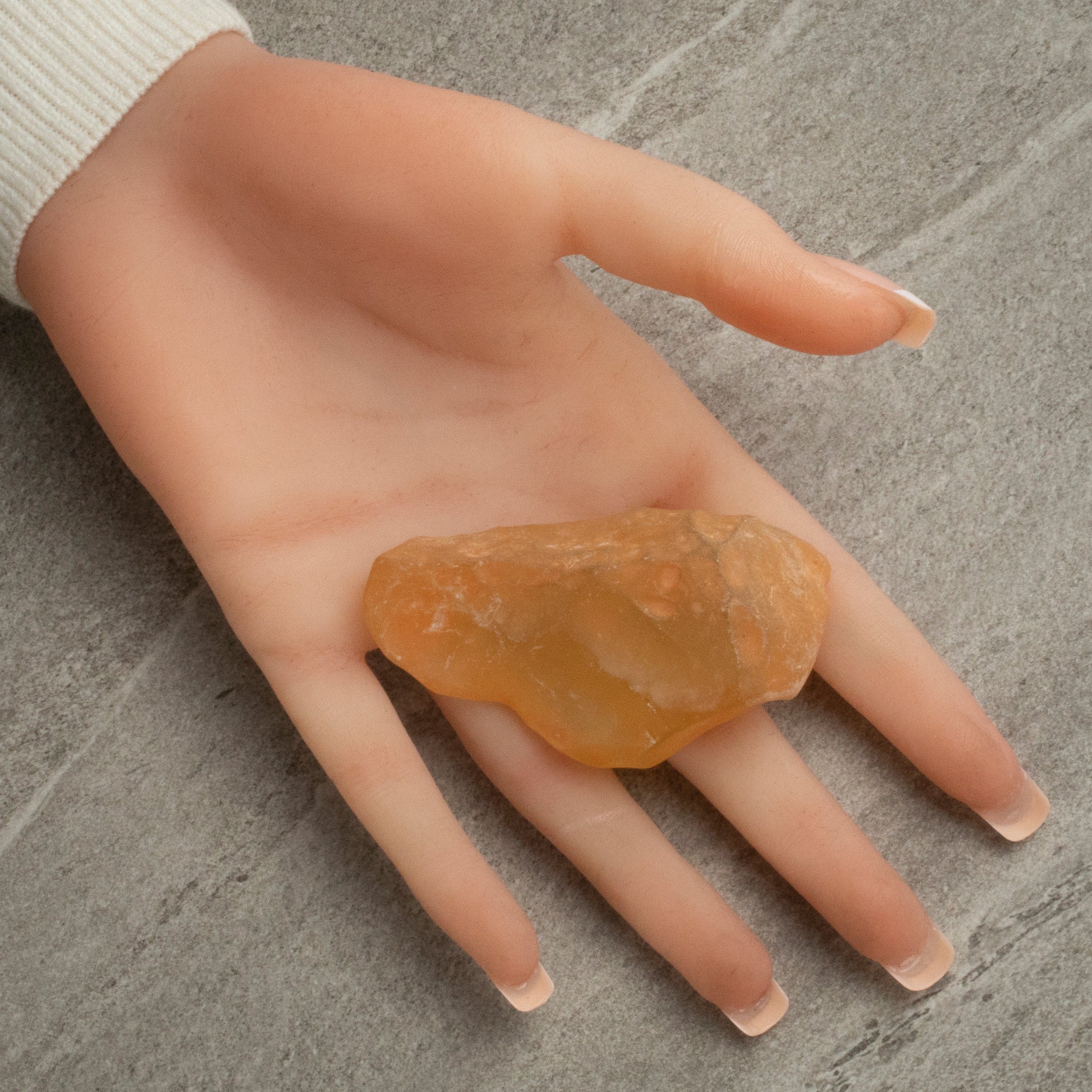 Kalifano Libyan Desert Glass Libyan Desert Glass Tektite - 55 g LG1100.002
