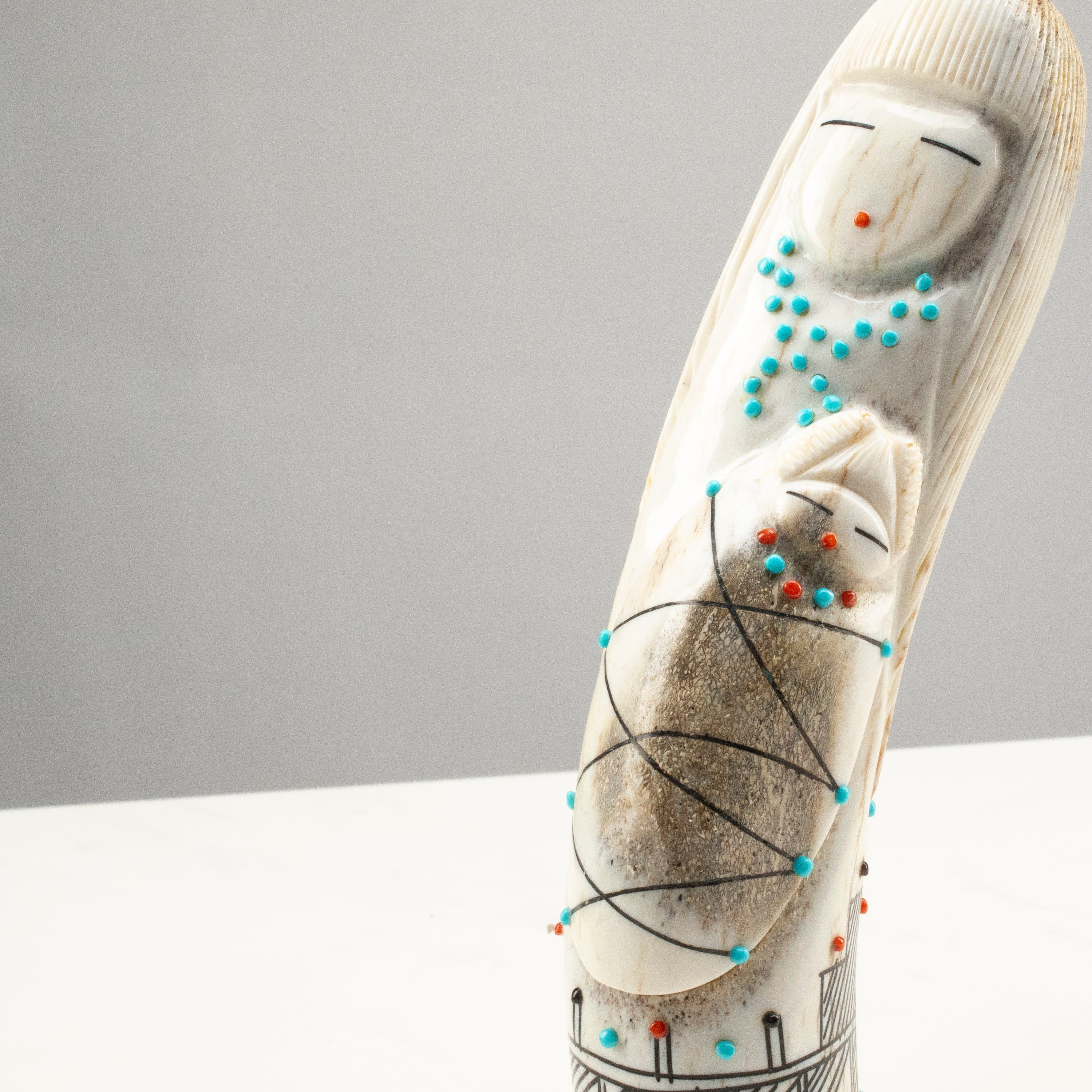 Kalifano Native American Fetish Carvings Claudia Peina Serpentine with Turquoise & Coral Handmade Zuni Maiden Fetish Carving NAC2980.001