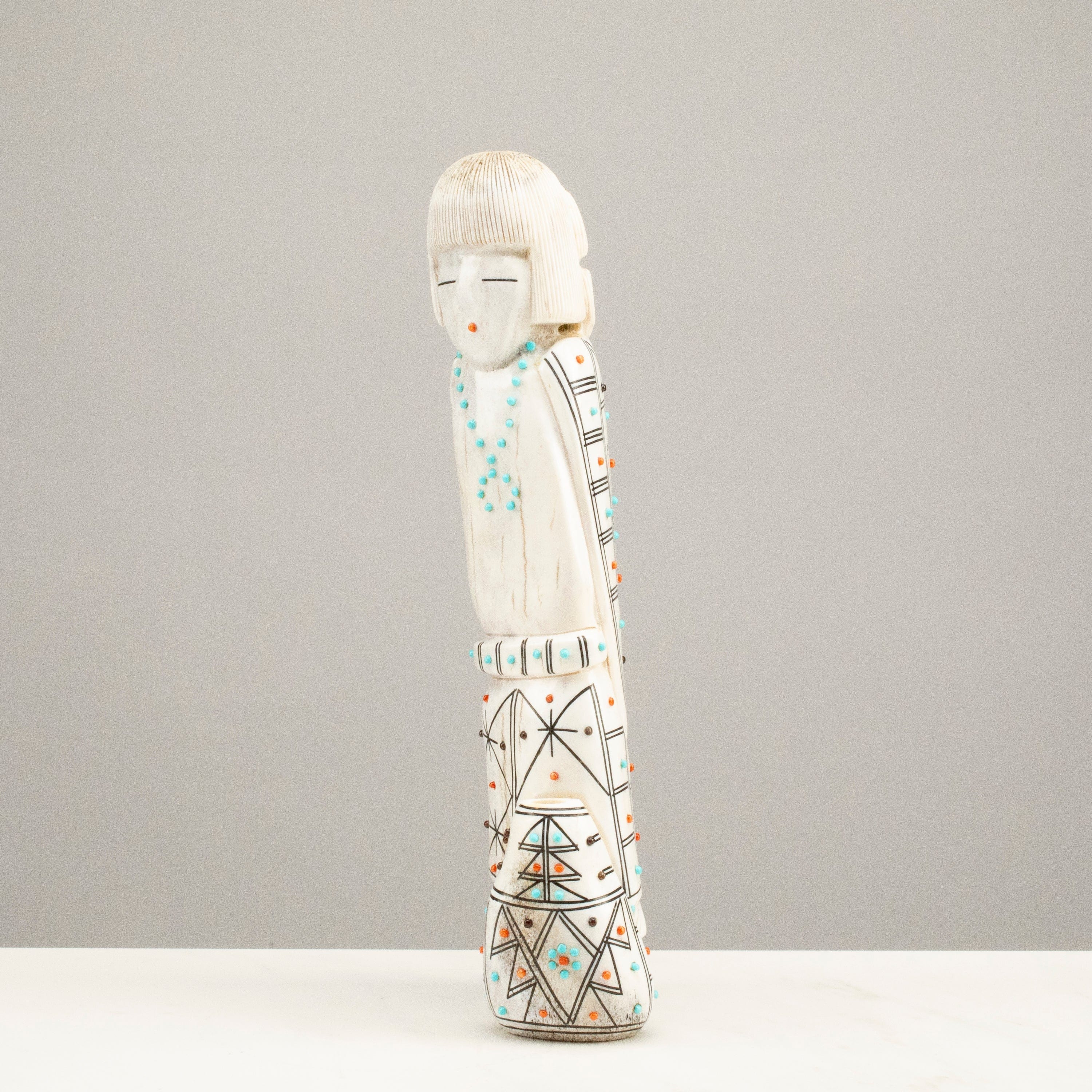 Kalifano Native American Fetish Carvings Claudia Peina Serpentine with Turquoise & Coral Handmade Zuni Maiden Fetish Carving NAC2980.002