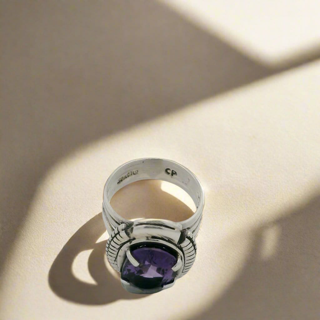 Kalifano Native American Jewelry 8 Amethyst Navajo USA Native American Made 925 Sterling Silver Ring NAR600.109.8