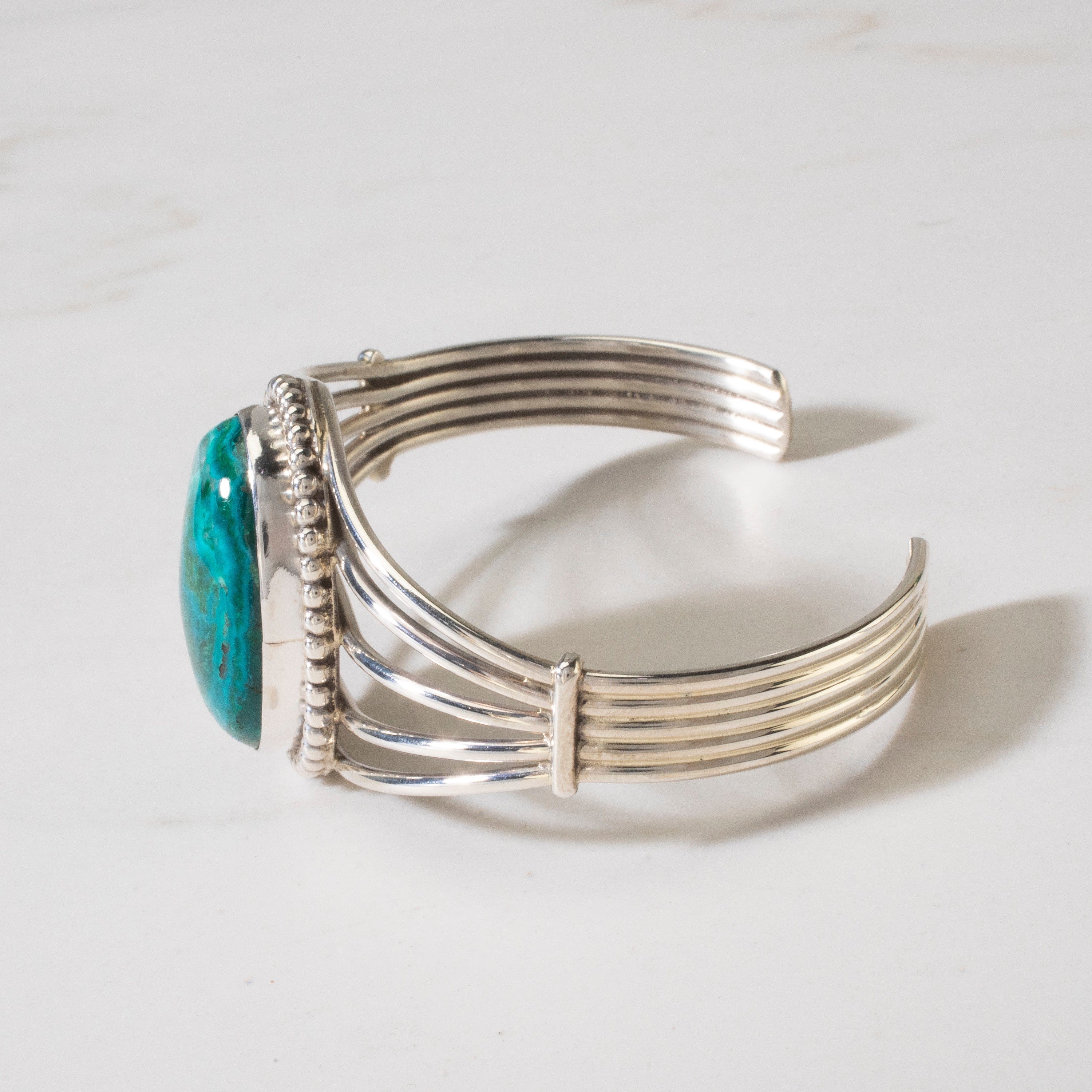 Kalifano Native American Jewelry Chrysocolla Cabochon Navajo USA Native American Made 925 Sterling Silver Cuff NAB600.014