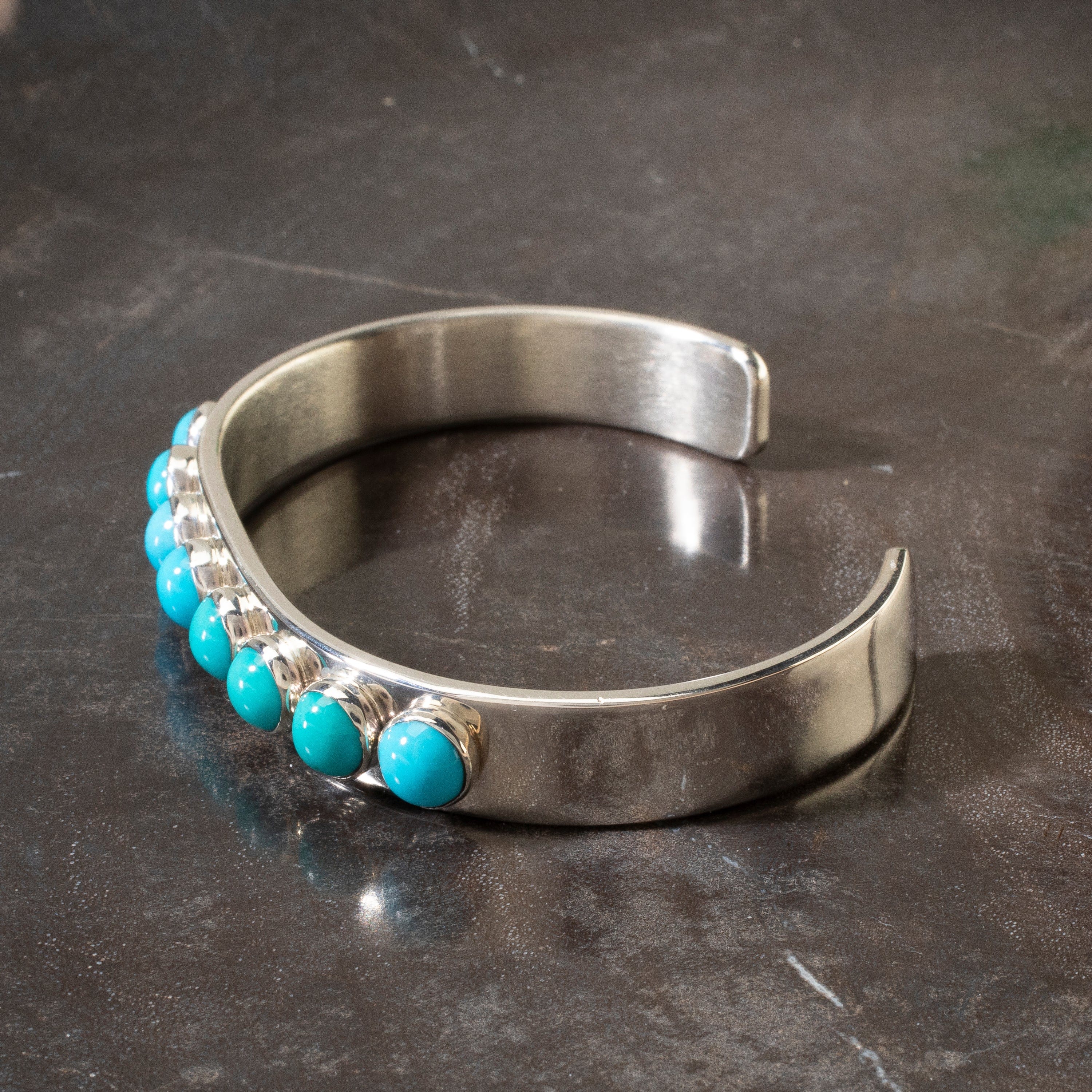 Kalifano Native American Jewelry Darrin Livingston Navajo Sleeping Beauty Turquoise USA Native American Made 925 Sterling Silver Cuff NAB900.018
