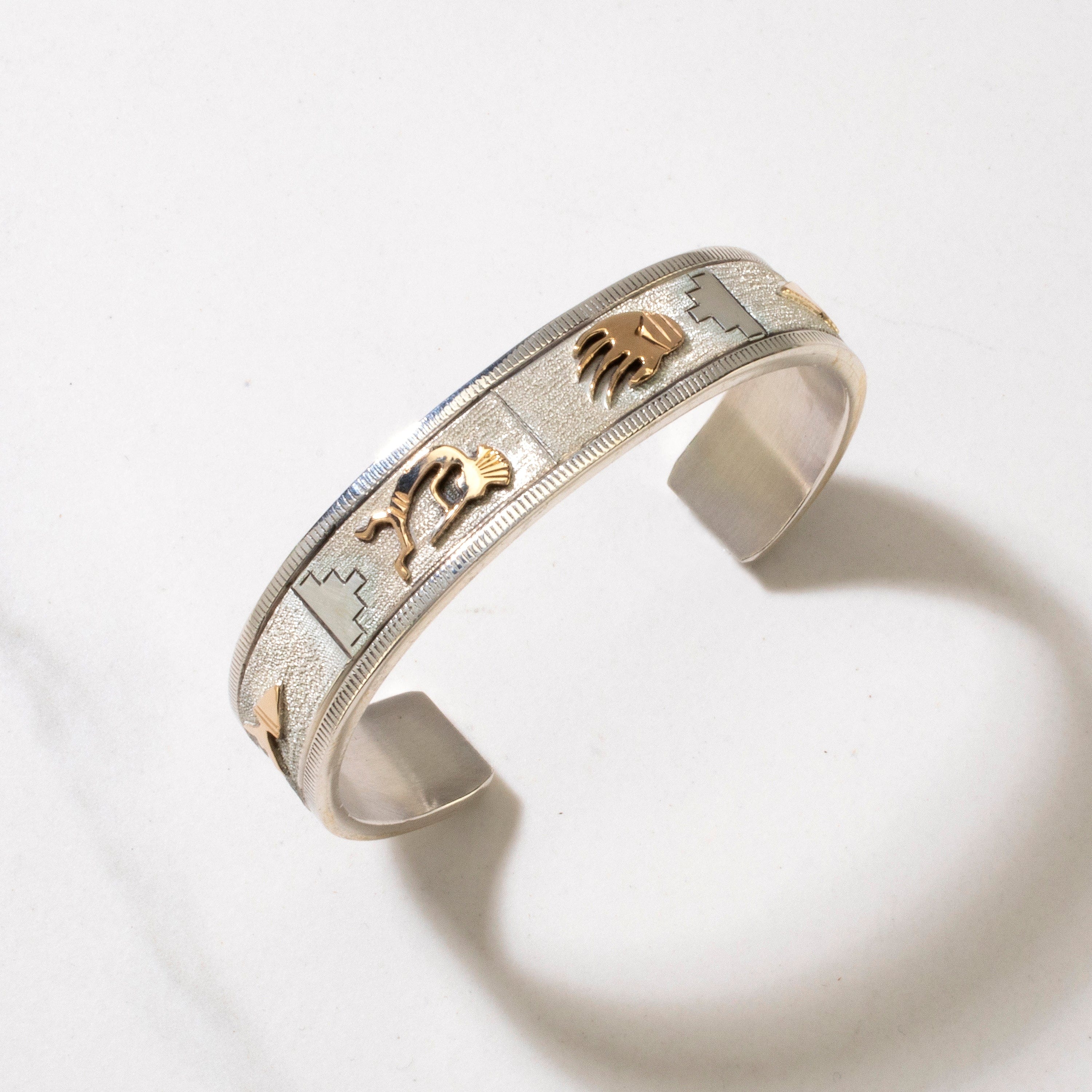 Kalifano Native American Jewelry Lee Bennett 14K Gold Kokopelli & Bear Paw Navajo USA Native American Made 925 Sterling Silver Cuff NAB1900.012