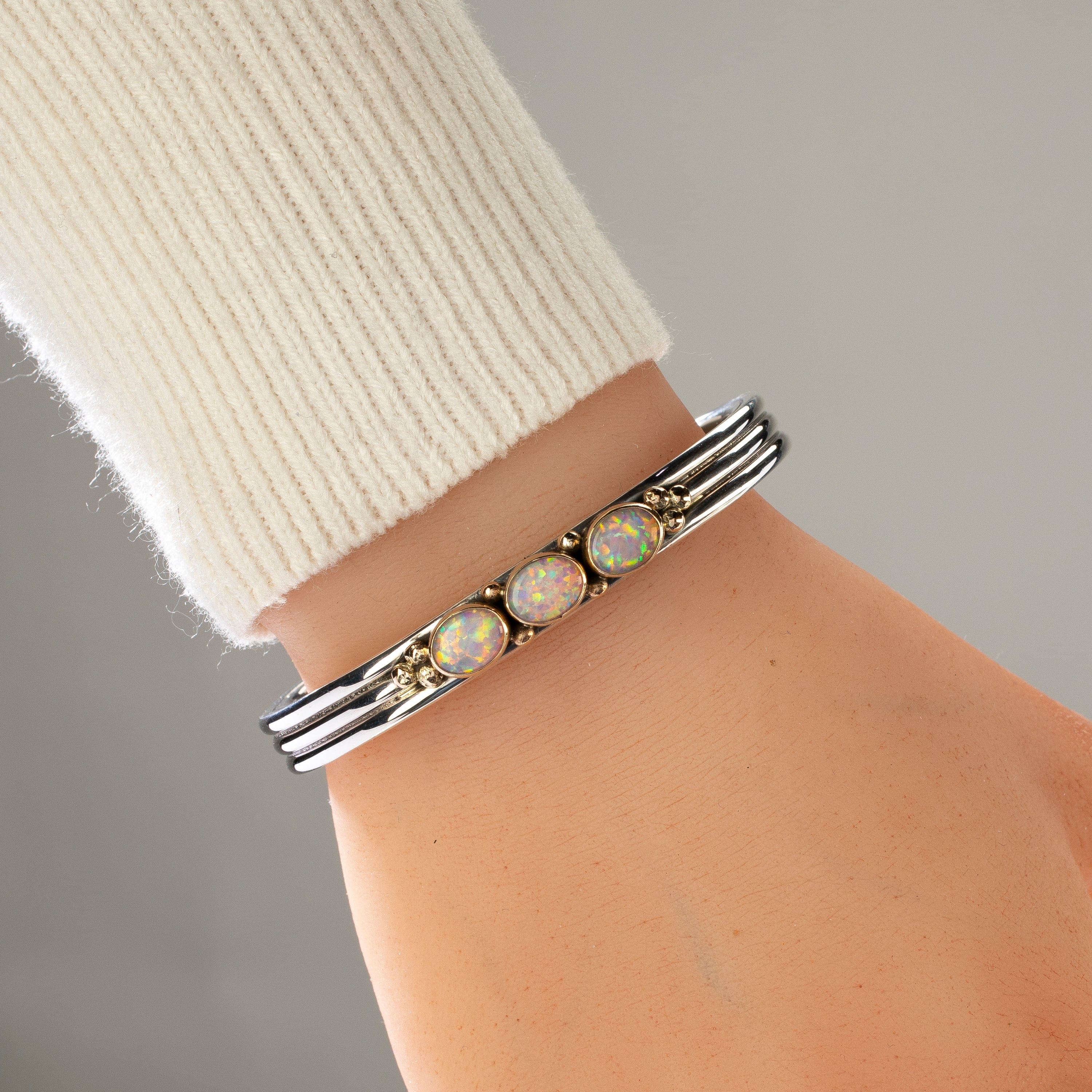 Kalifano Native American Jewelry Richard Begay Opal & 14K Gold Navajo USA Native American Made 925 Sterling Silver Cuff NAB2600.007