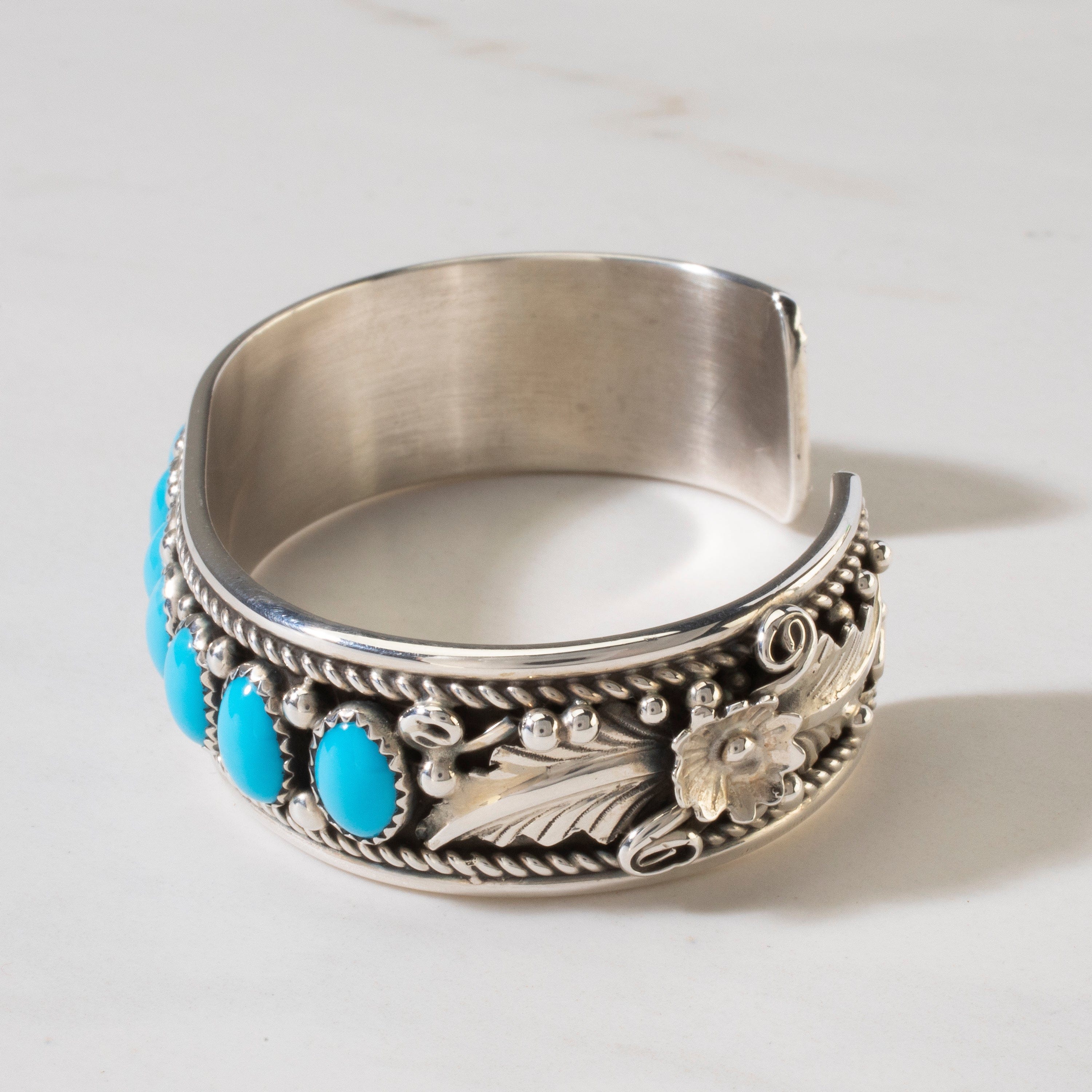Kalifano Native American Jewelry Sleeping Beauty Turquoise Navajo USA Native American Made 925 Sterling Silver Cuff NAB1400.003