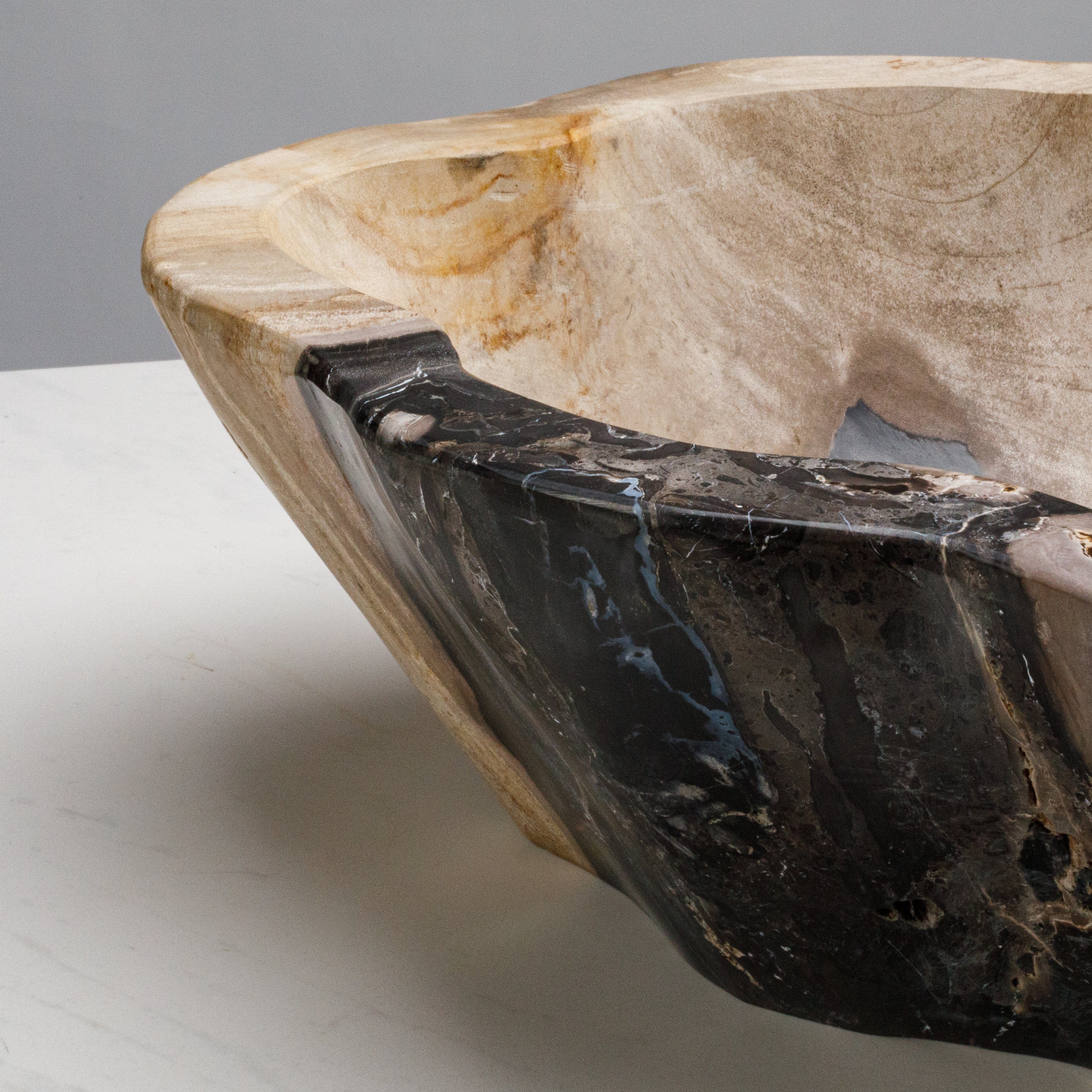 Kalifano Petrified Wood 24" Black Petrified Wood Flower Bowl PWBO3500-BK