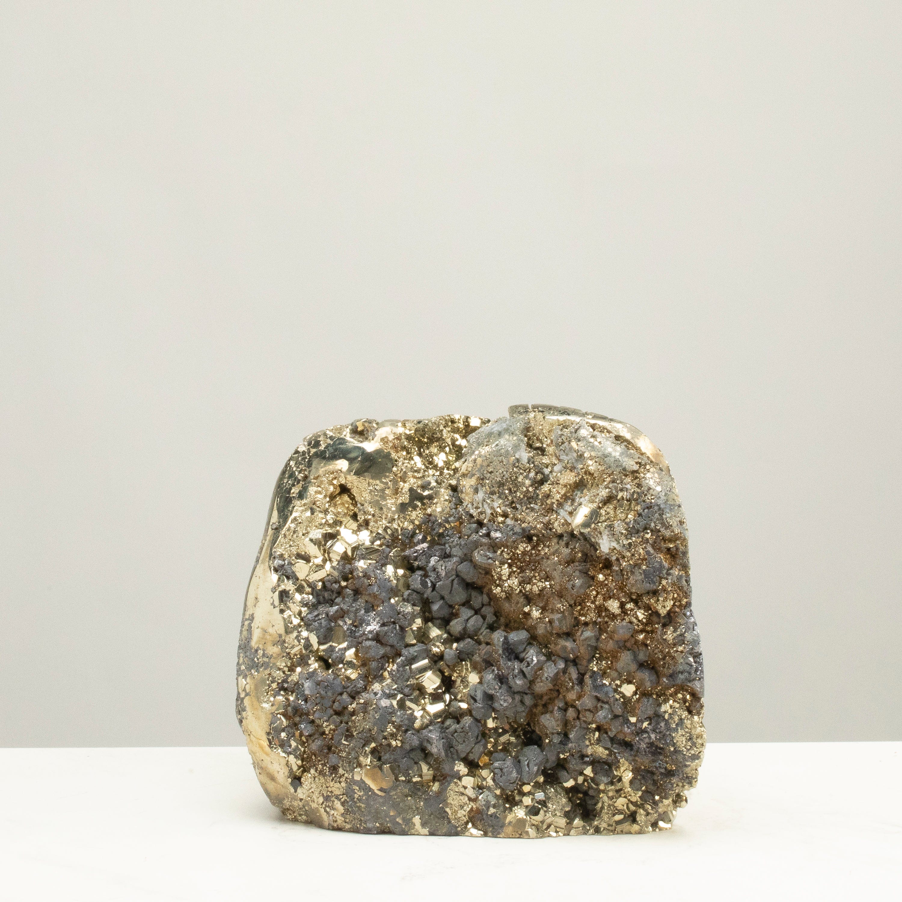 Kalifano Pyrite Peruvian Pyrite Eagle Carving 4" / 6.3lbs PCEAG3200.001
