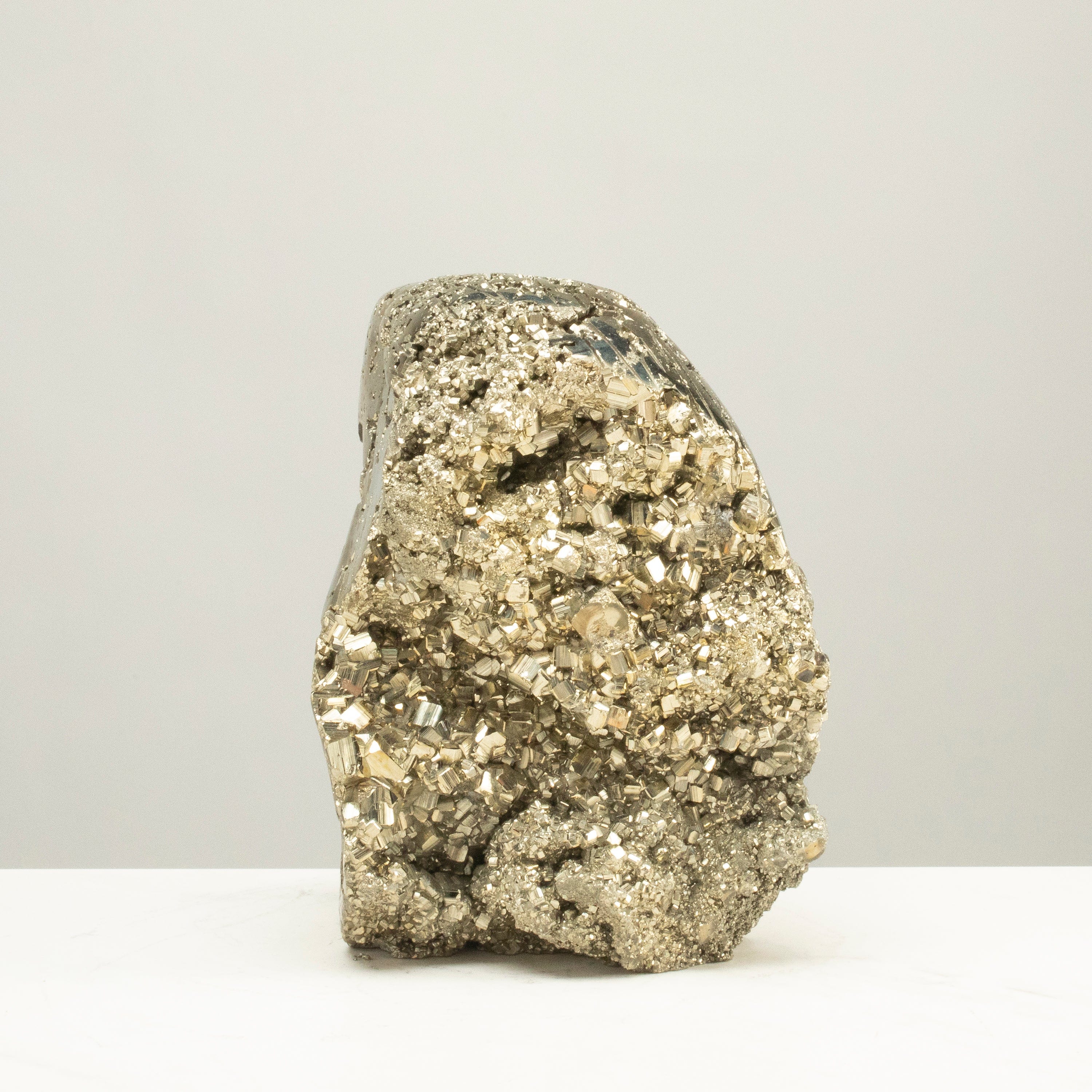 Kalifano Pyrite Peruvian Pyrite Eagle Carving 5" / 5.6lbs PCEAG2000.001