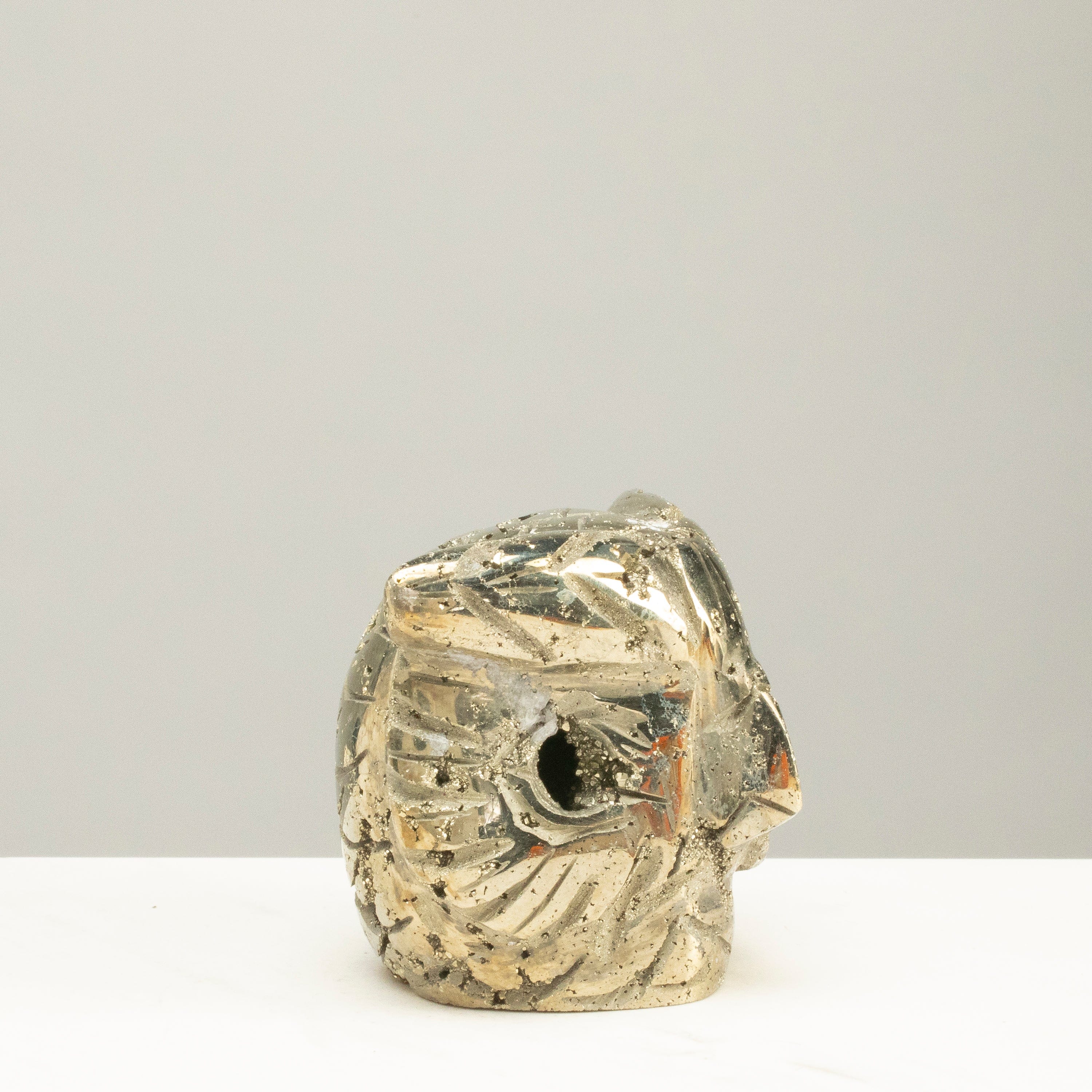 Kalifano Pyrite Peruvian Pyrite Owl Carving 2" / 1.3lbs PCOWL800.001